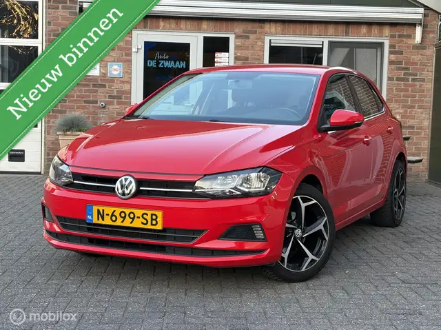 Volkswagen Polo 1.0 Comfortline|Carplay|17 inch|Cruise controlle.