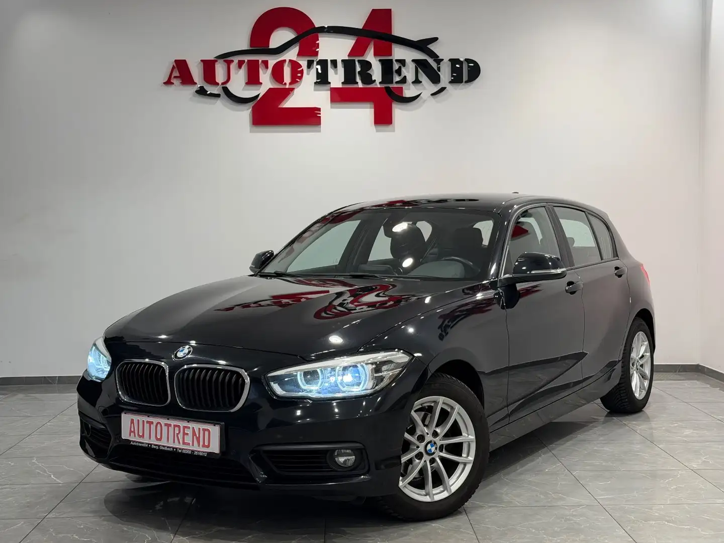 BMW 118 d Advantage AUTOMATIK+NAVI+LED+PDC+KLIMATR Noir - 1