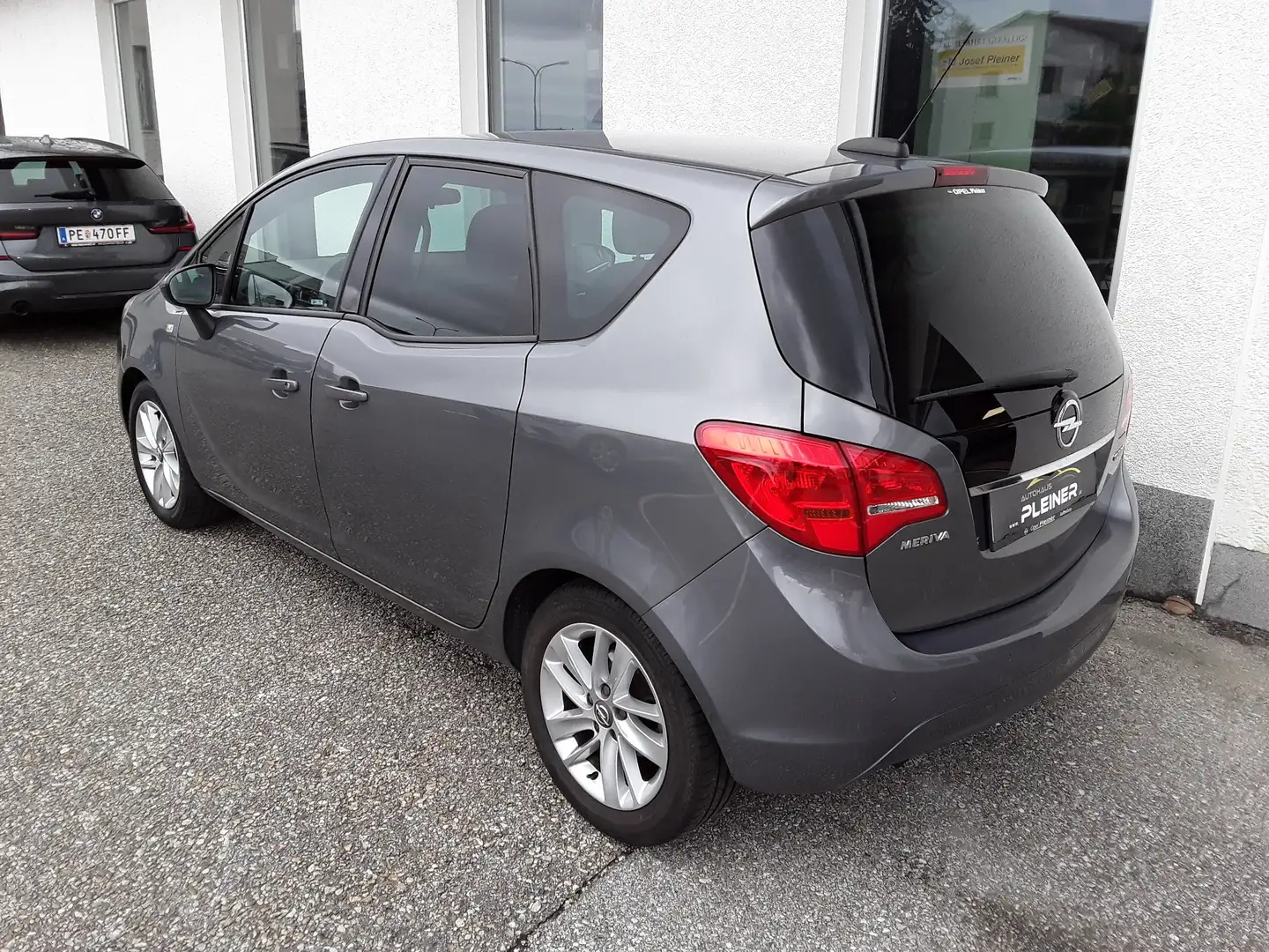 Opel Meriva Österreich Edition 1,4 Automatik Grau - 2