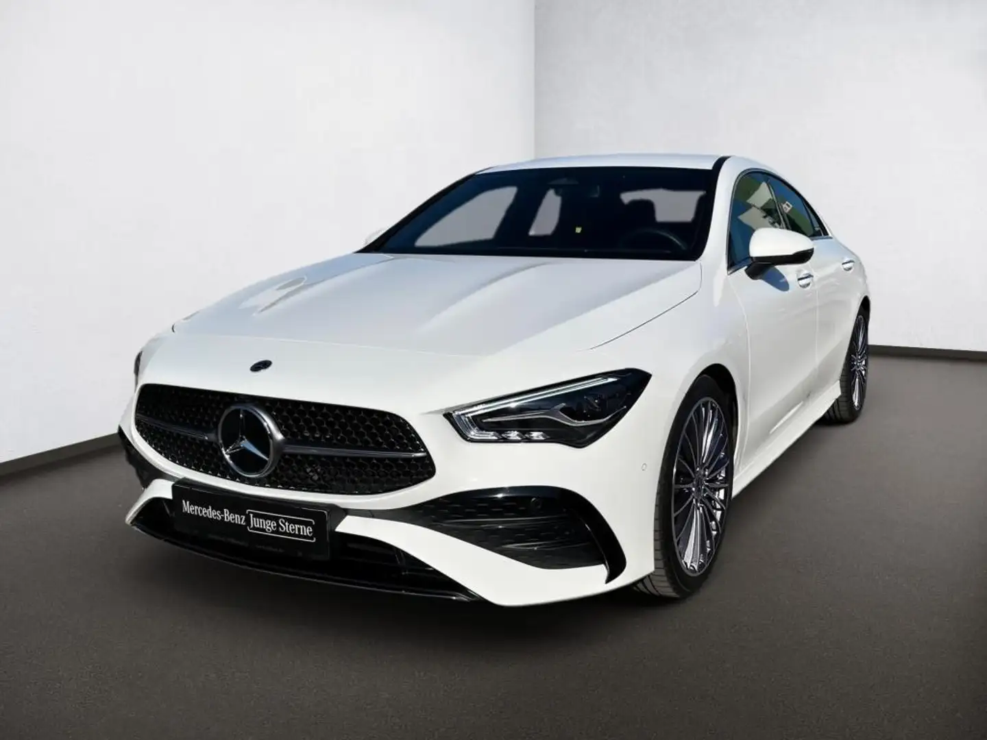 Mercedes-Benz CLA 180 Coupé AMG-Adv+*Alu19*TWA*VZA*KeyGo*Ambi* Blanc - 2