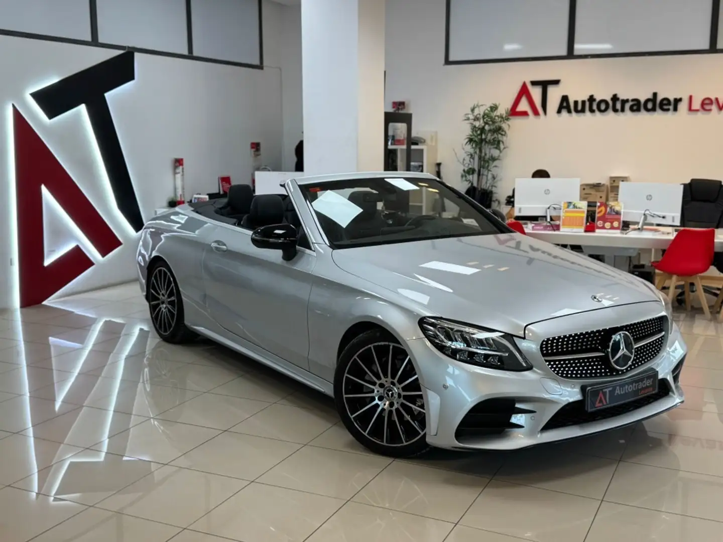 Mercedes-Benz C 200 Cabrio 9G-Tronic Gris - 1