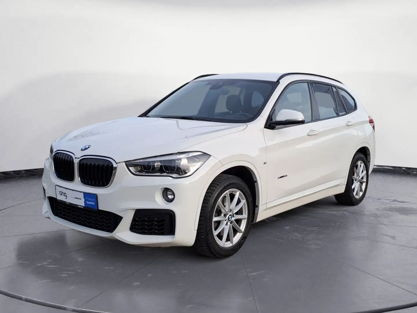 BMW X1 sDrive18i M-Sport *Shadow*Navi*LED*PDC* Weiß - 2