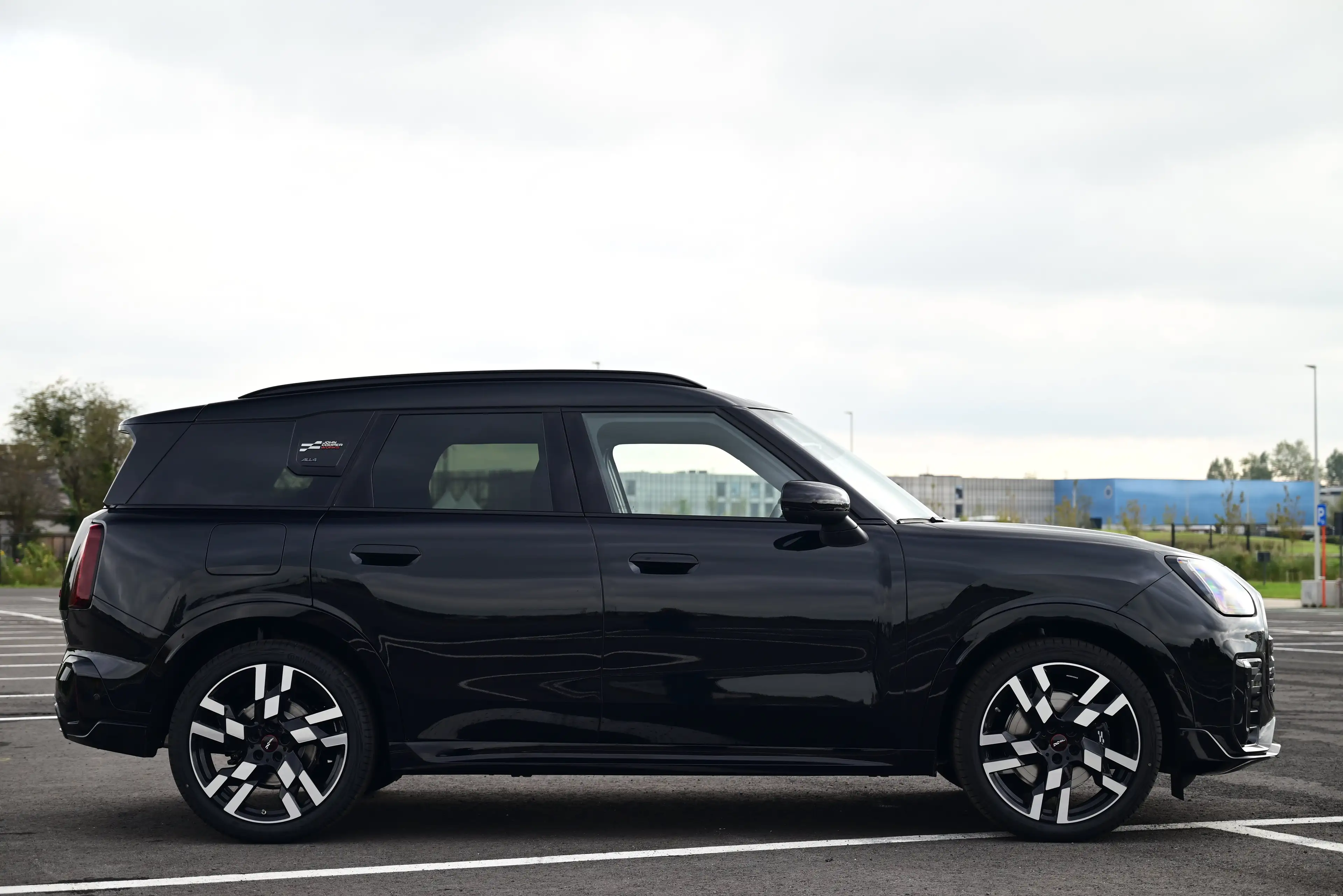 MINI Countryman S All4 JCW / SUNROOF / 360 CAMERA / FULL BLACK / ACC — photo 9