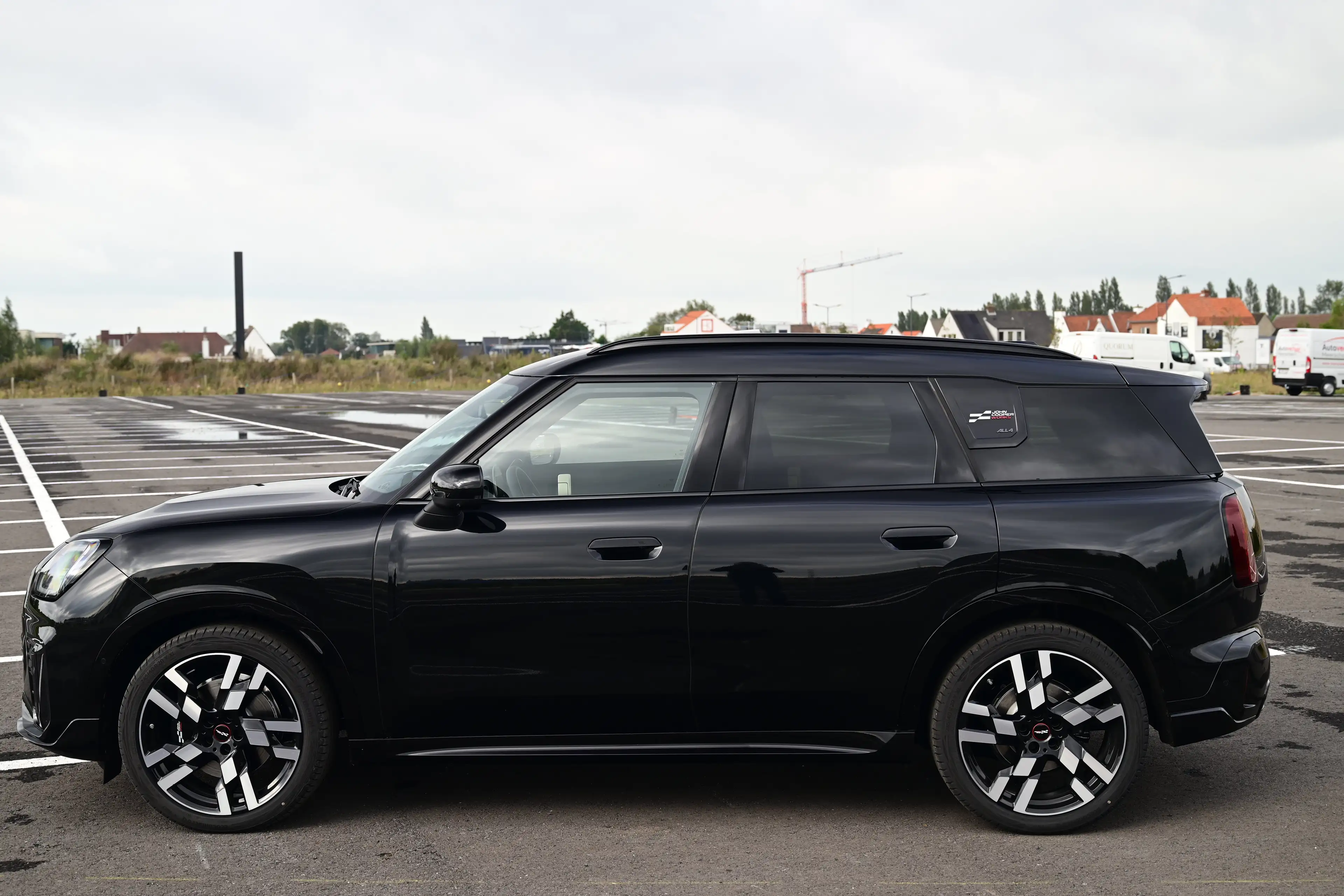 MINI Countryman S All4 JCW / SUNROOF / 360 CAMERA / FULL BLACK / ACC — photo 5