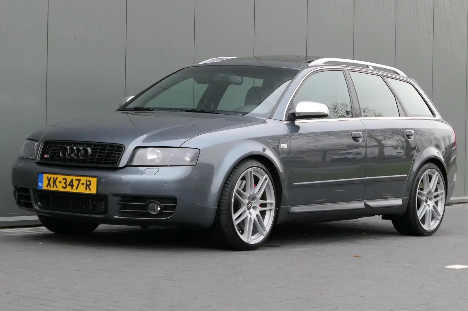 Audi S4 Avant 4.2 V8 quattro Youngtimer Schuifdak BOSE Grijs - 1
