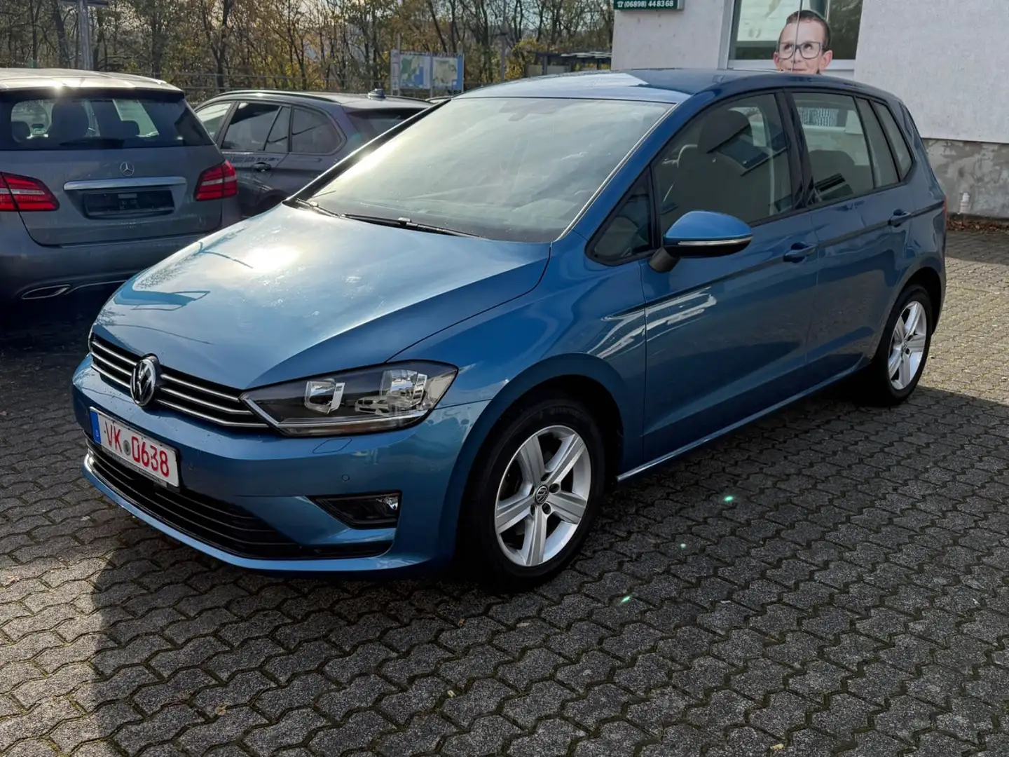 Volkswagen Golf Sportsvan VII Comfortline 1.6 TDI Automatik Blau - 1