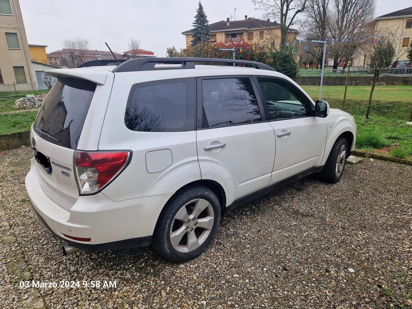 Subaru Forester Forester III 2009 2.0d X 6mt Bianco - 2