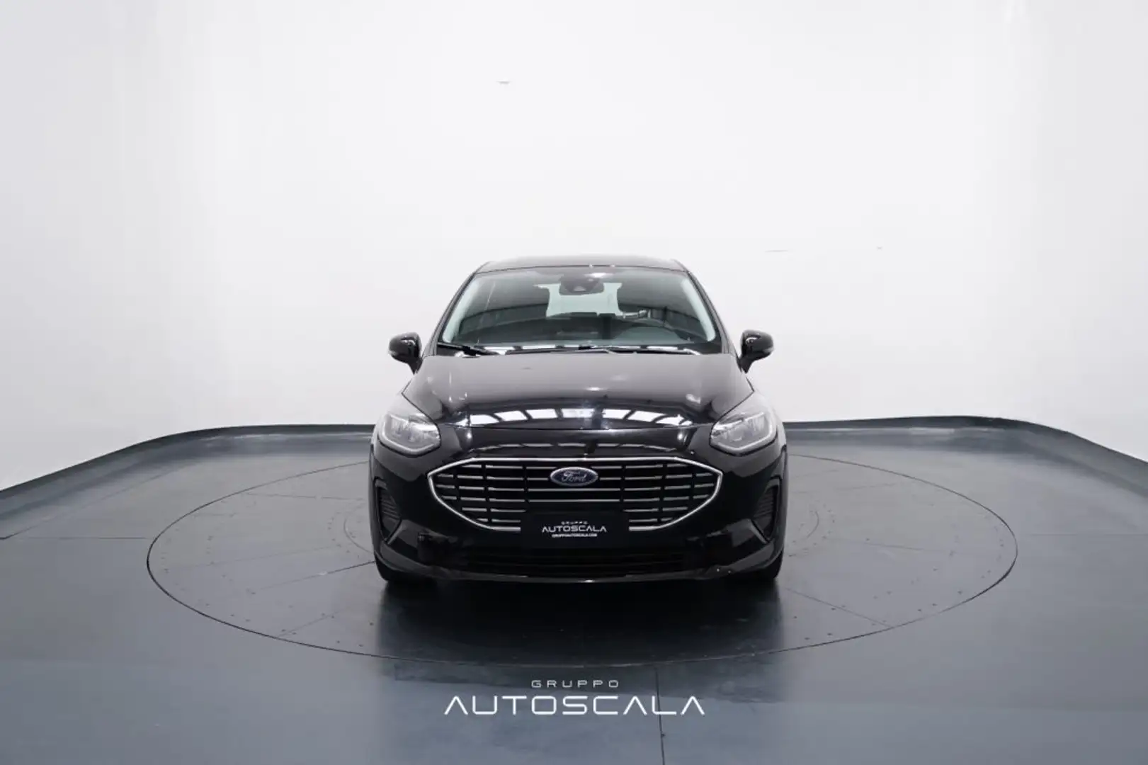 Ford Fiesta 1.1 75cv 5 porte Titanium Nero - 2
