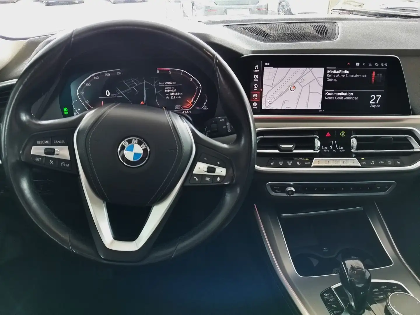 BMW X5 xDrive30d HUD Panorama LED Live Cockpit Weiß - 2