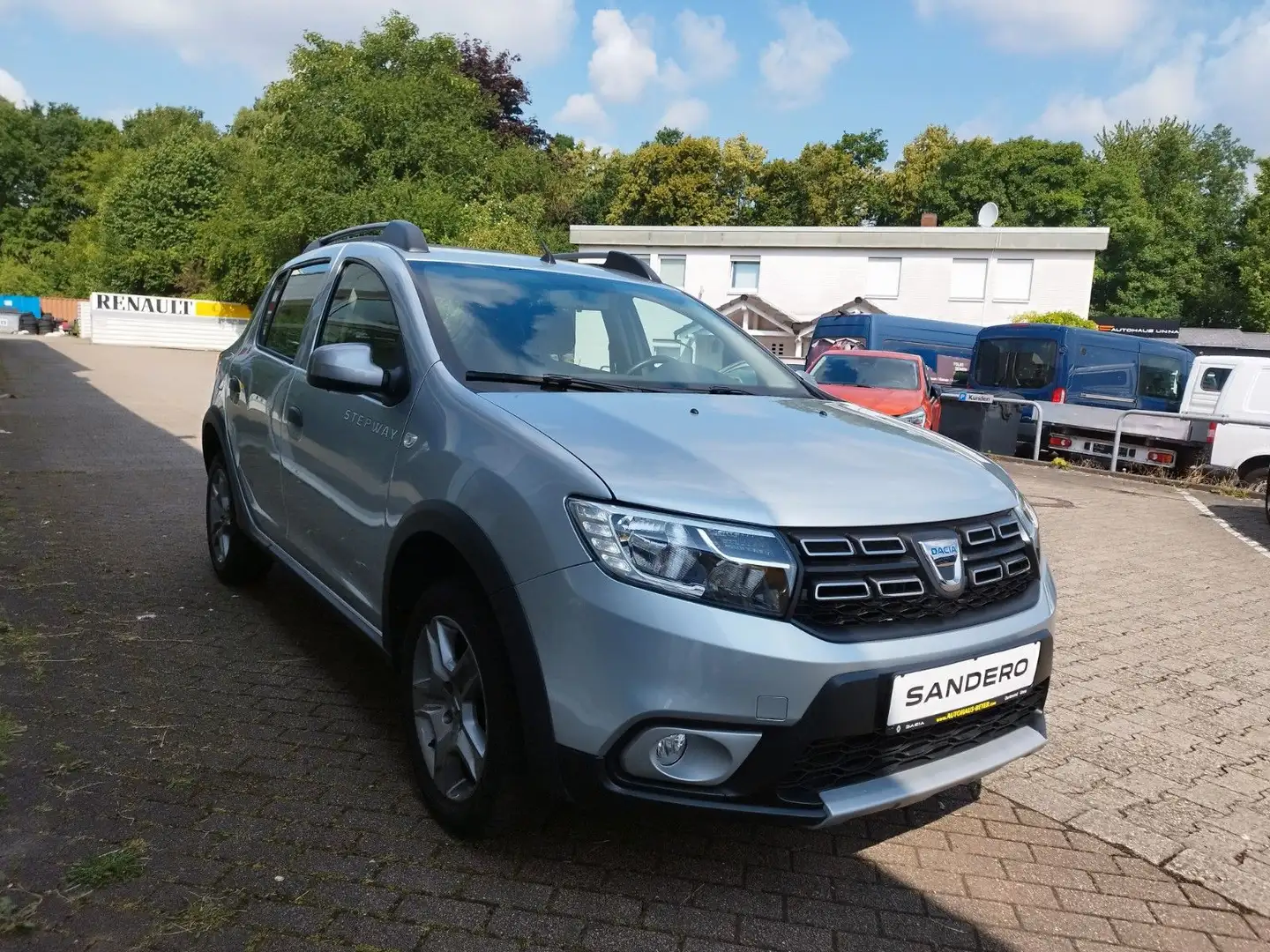 Dacia Sandero II Stepway Prestige TCe 90 Grau - 2