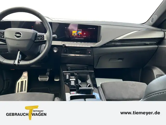 Opel Astra view 13