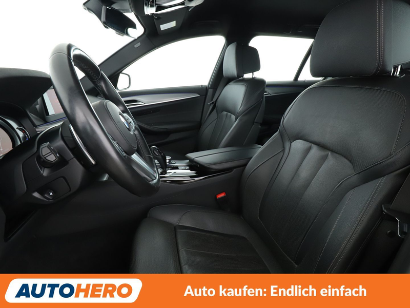 BMW 530 530i xDrive M Sport Aut.*HEADUP*AHK*TEMPO*LED*CAM* — photo 10