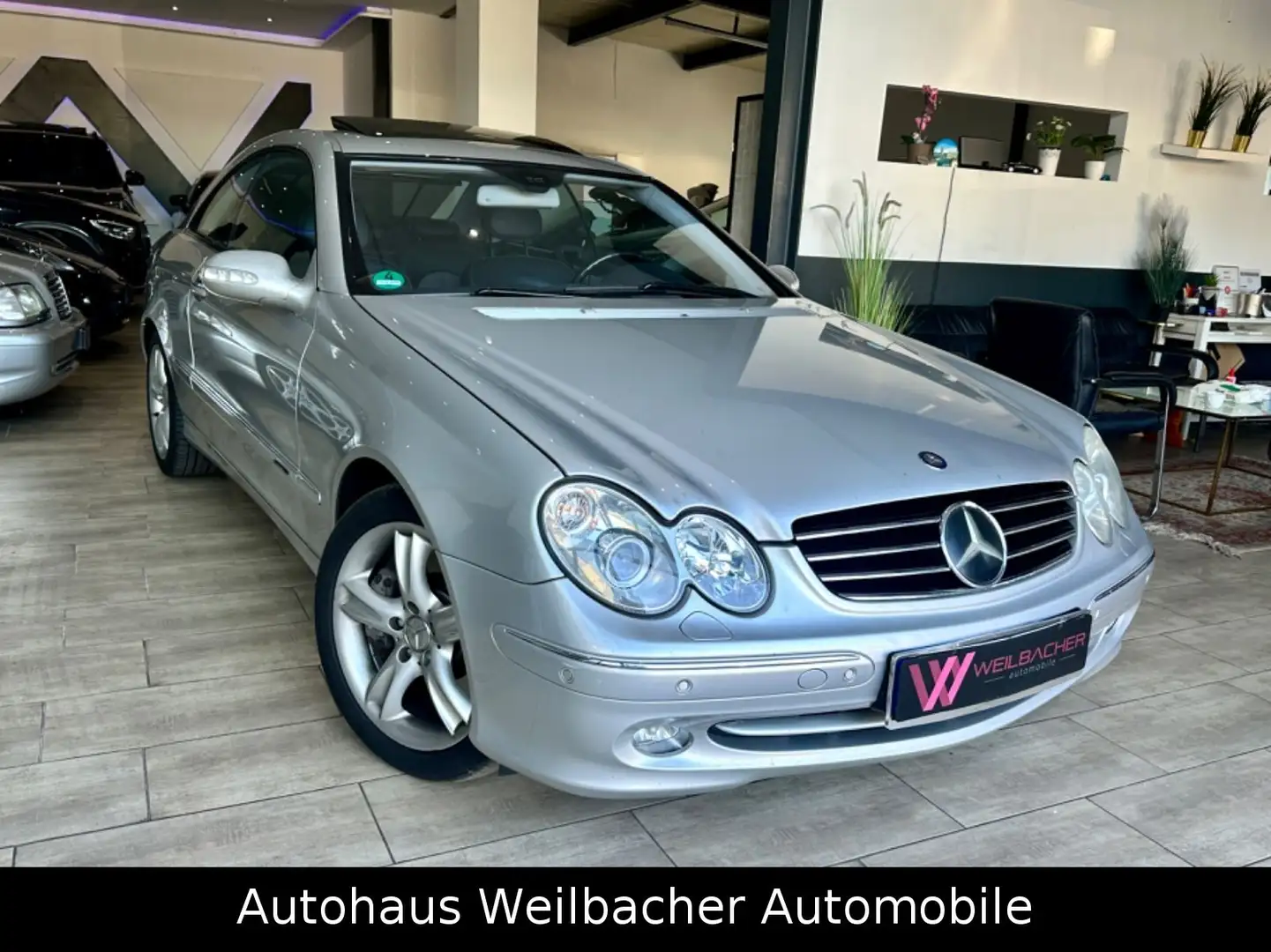 Mercedes-Benz CLK 500 Coupe Aut. *Leder*Xenon*SCH*Gepflegt* Stříbrná - 2