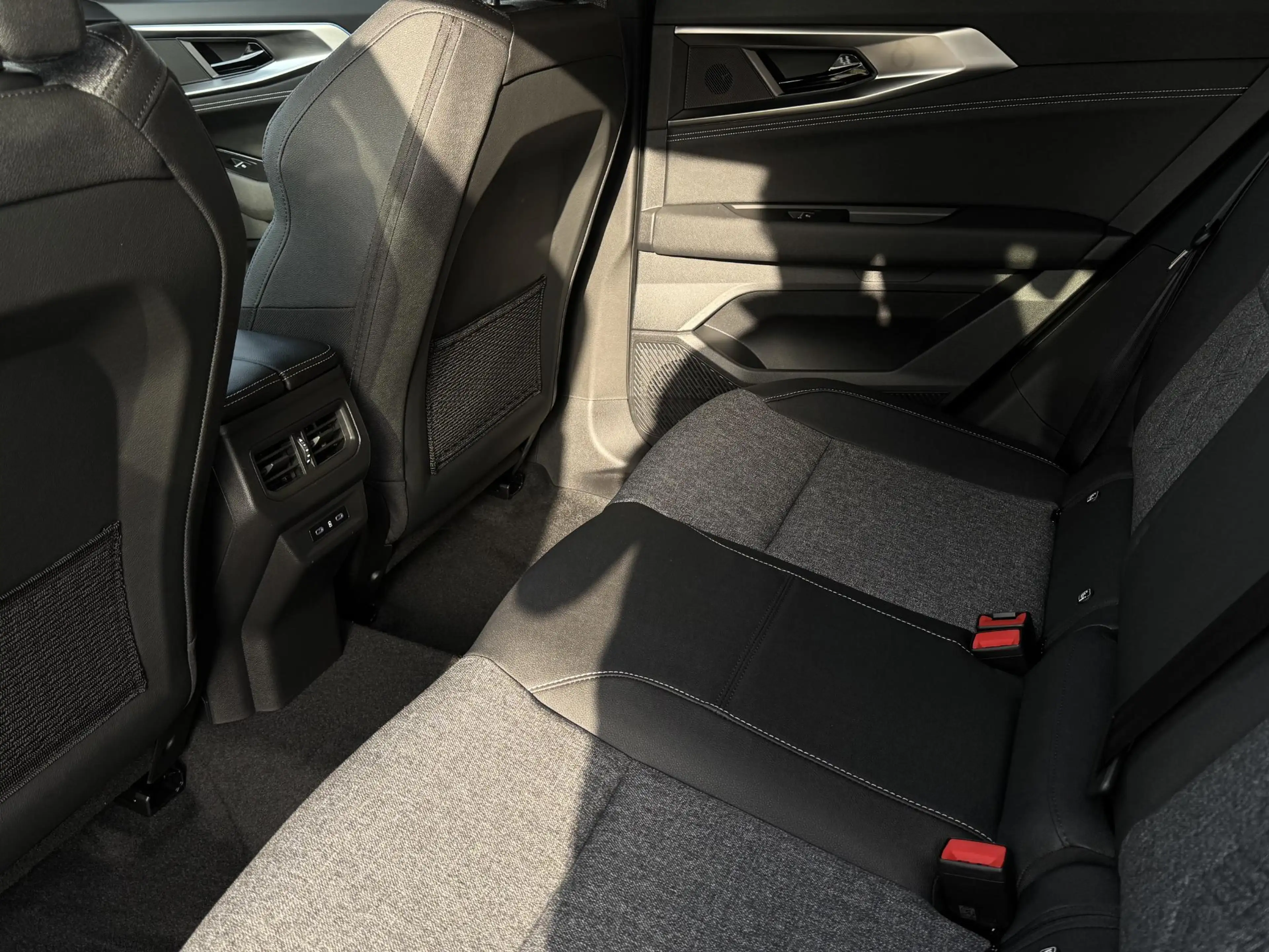 Renault Austral E-Tech Full Hybrid 200 Techno | 1e Eigenaar | NL A — photo 11