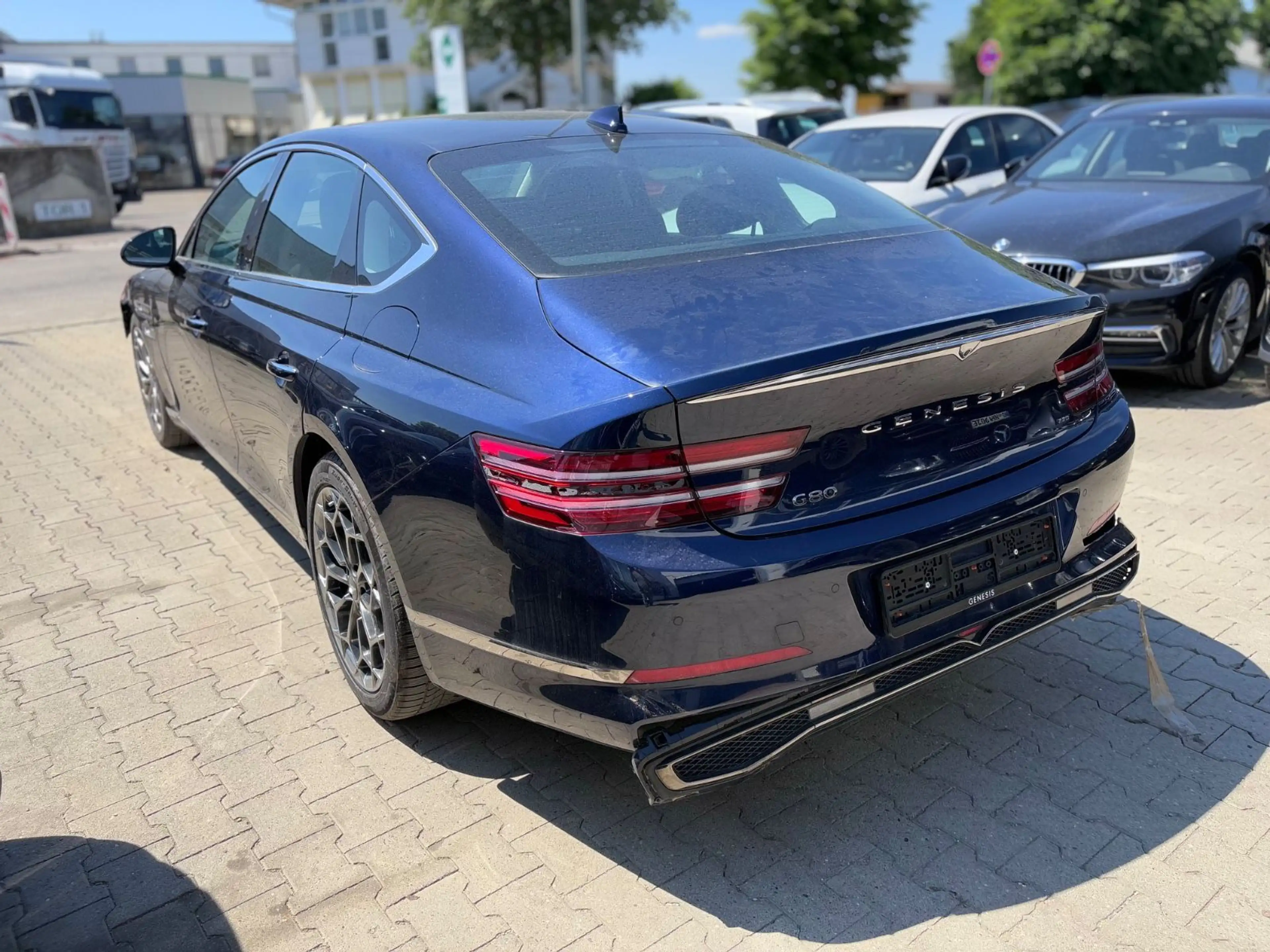 Genesis G80 Luxus 2.2 D|1.Hand|Leder|360°Cam|Totwinkel| — photo 3
