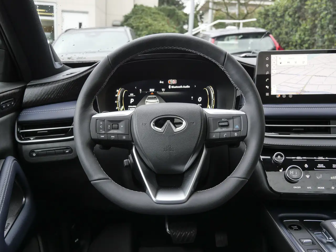 Infiniti QX60 снимка Infiniti QX60