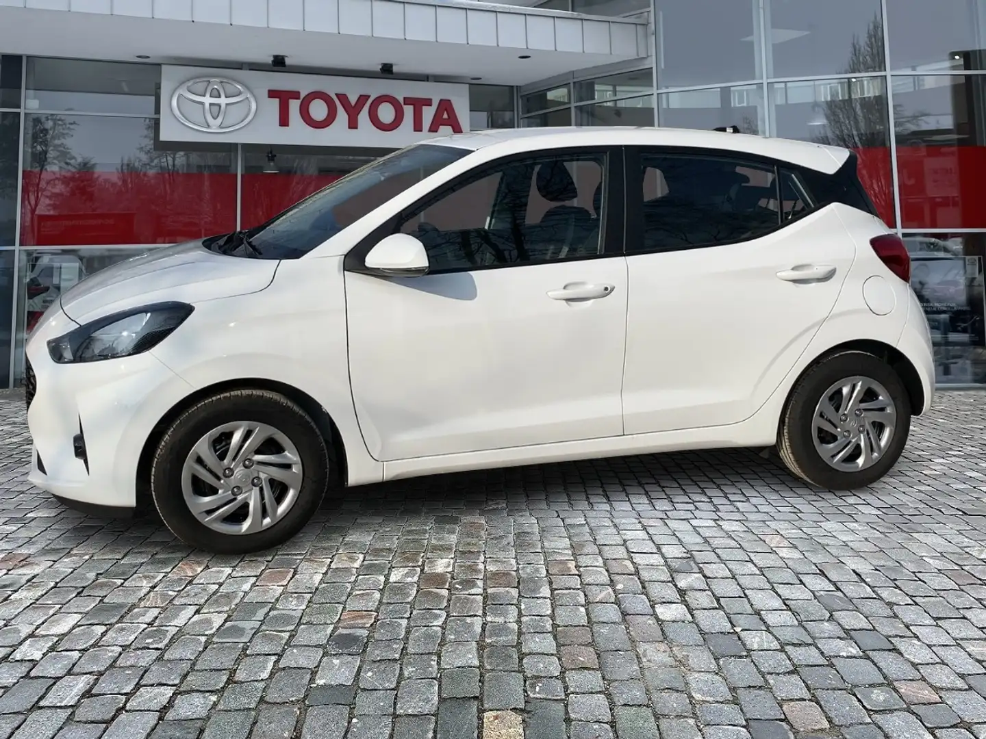 Hyundai i10 1.0 Select *Navigation,Kamera,CarPlay,uvm* Grün - 2