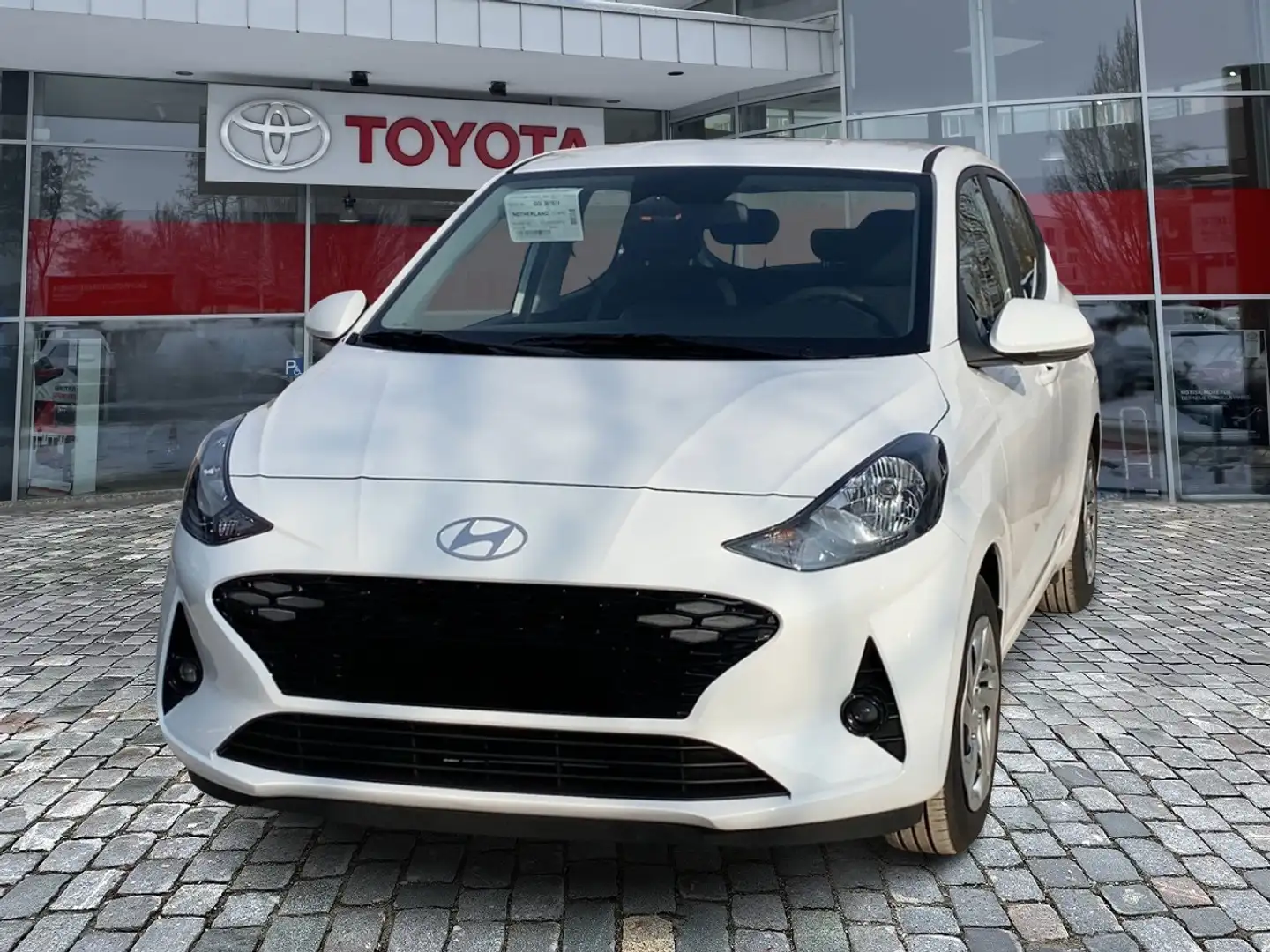 Hyundai i10 1.0 Select *Navigation,Kamera,CarPlay,uvm* Grün - 1