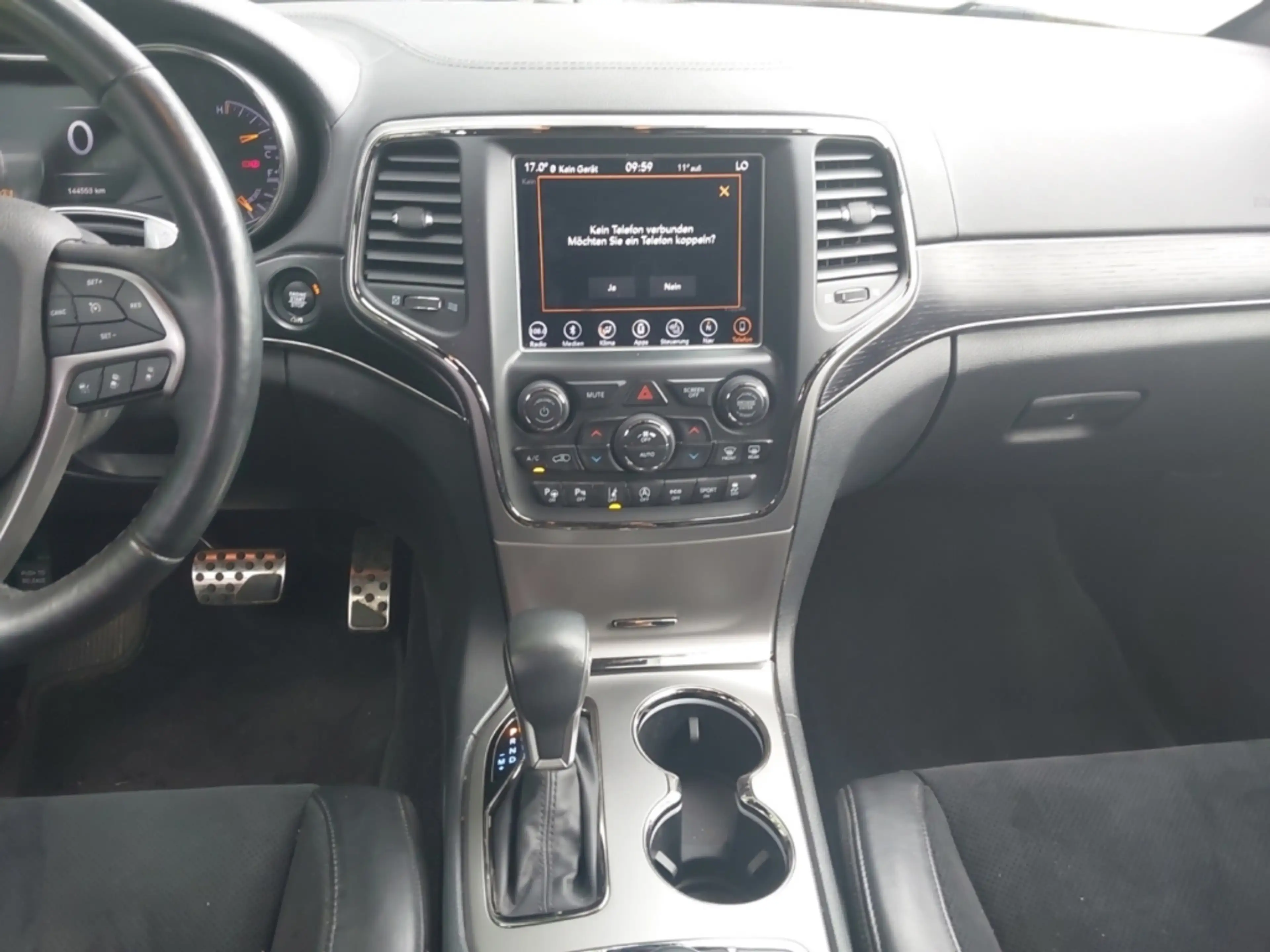 Jeep Grand Cherokee Overland 3.0 CRD MultiJet Luftfederung Niveau AHK — photo 11