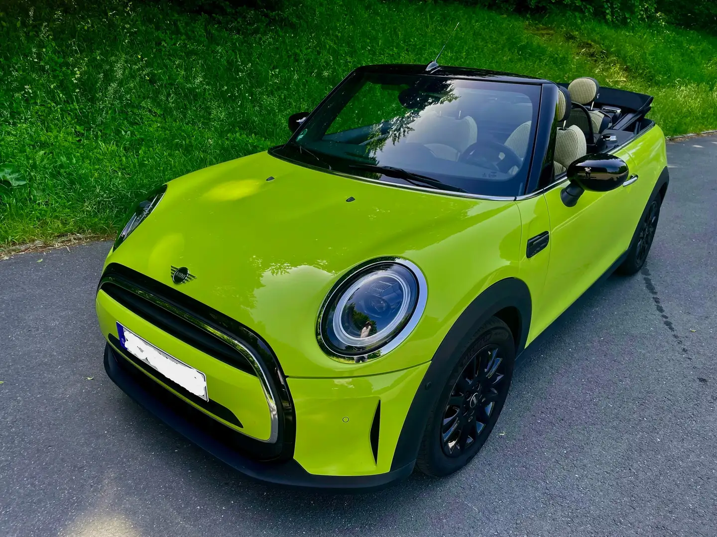 MINI Cooper Cabrio Mini Cooper Cabrio Classic Trim - 1