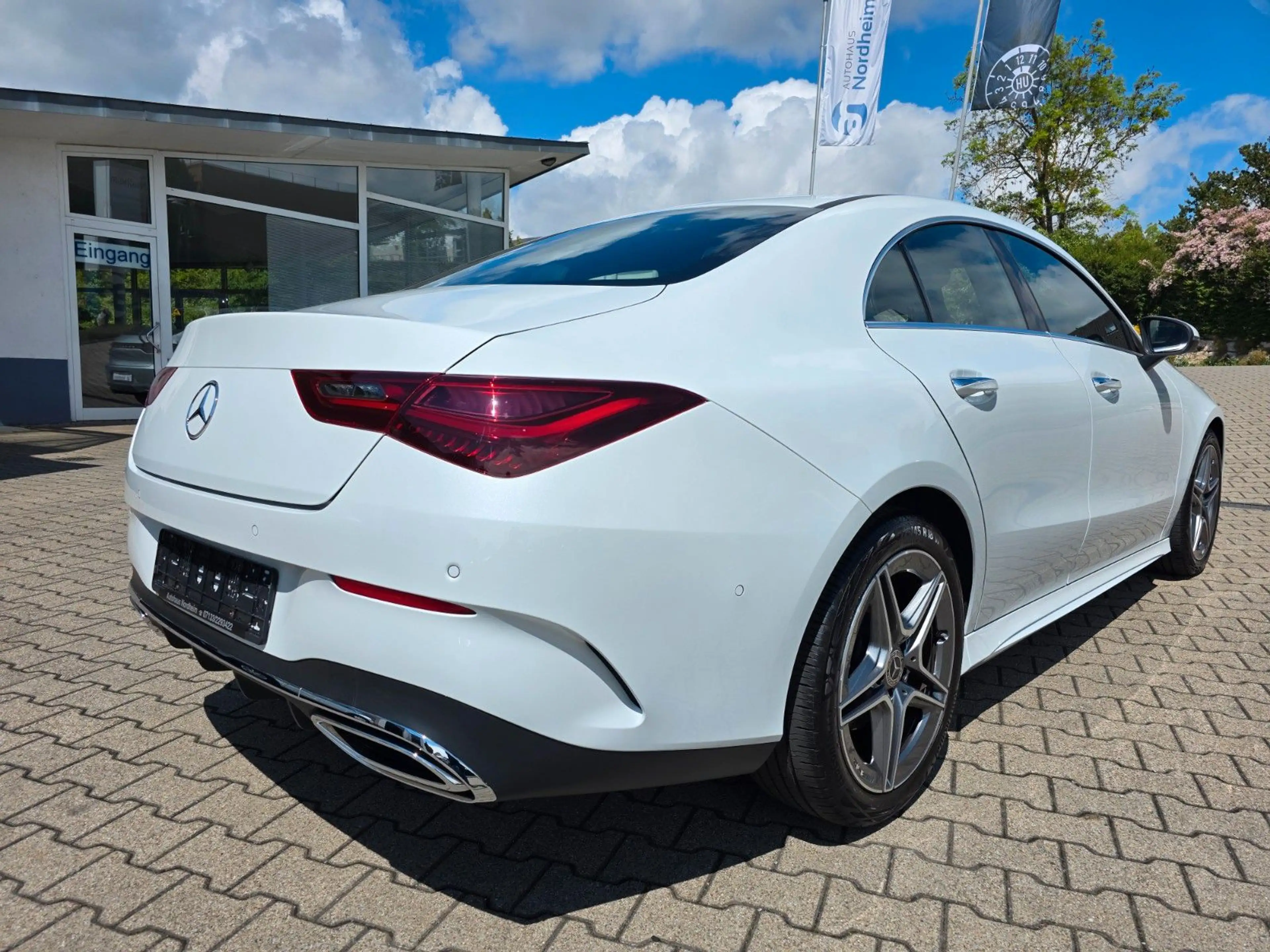 Mercedes-Benz CLA 200 d Kamera/LED/AMG Line — photo 7