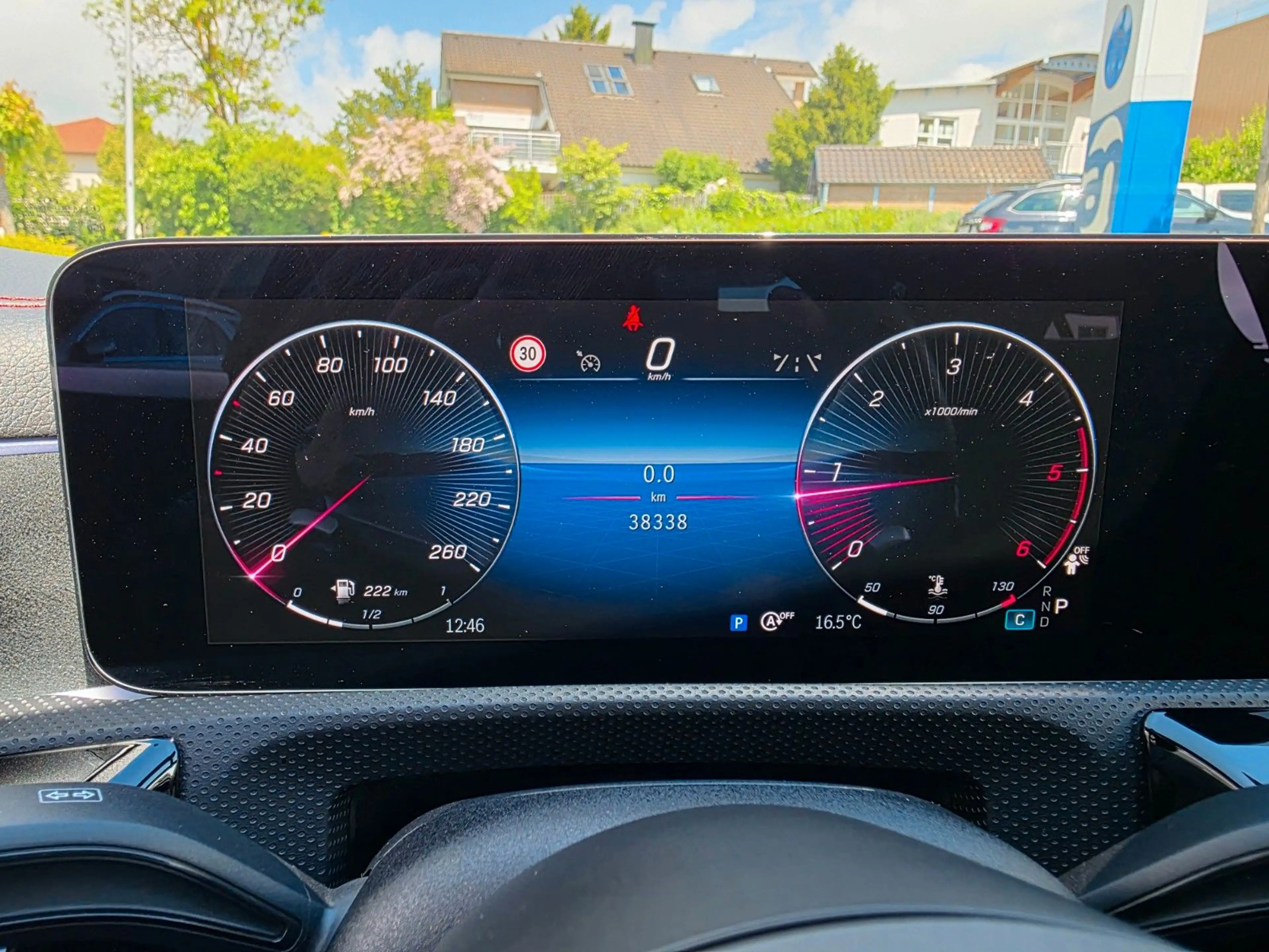 Mercedes-Benz CLA 200 d Kamera/LED/AMG Line — photo 11