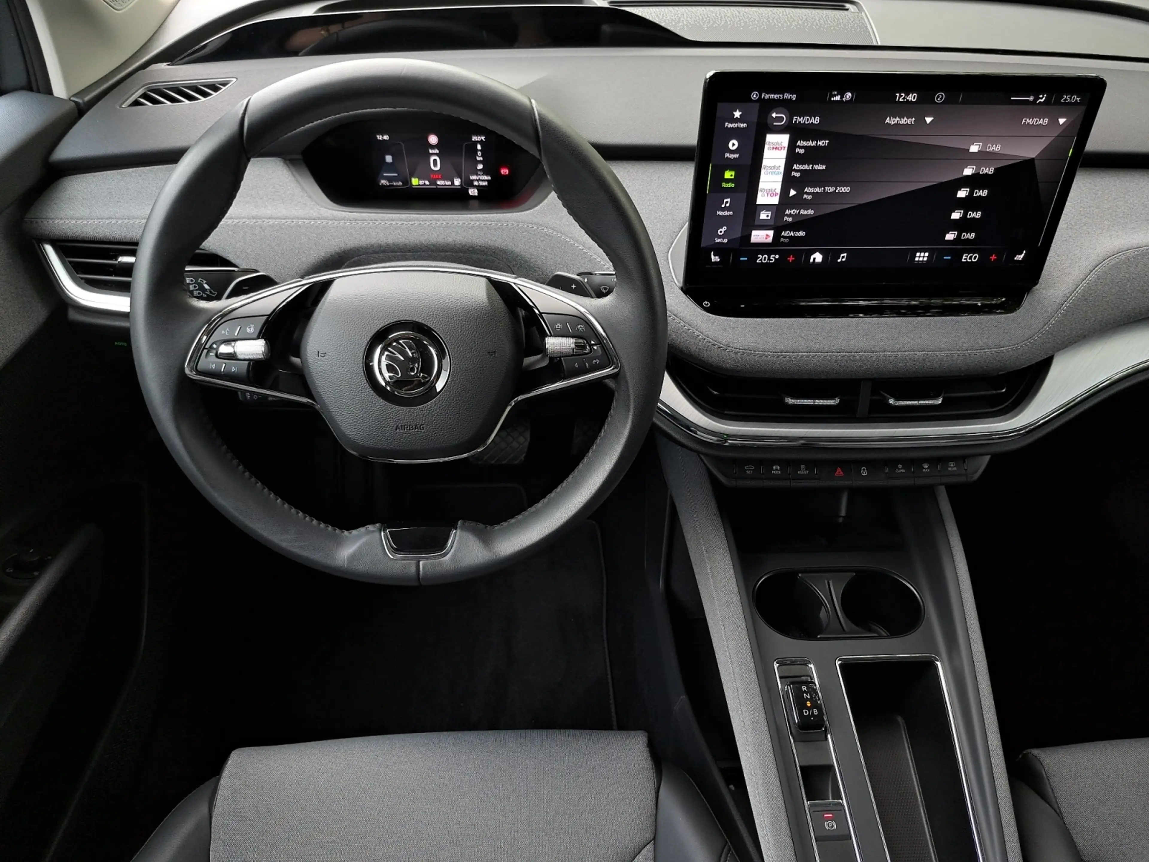 Skoda Enyaq Coupé 80 AHK PANO NAV 20" CANTON APP MATRIX HEAD — photo 14