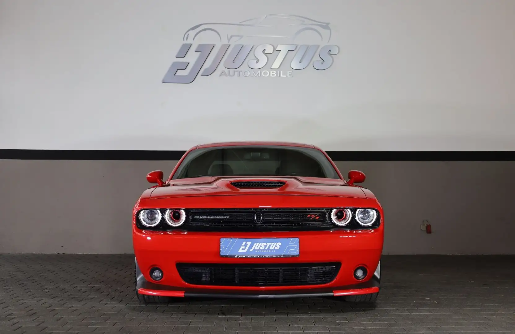 Dodge Challenger 5.7 R/T/BTH/MFL/KAMERA/AMBIE/SHZ/R20 Rot - 2