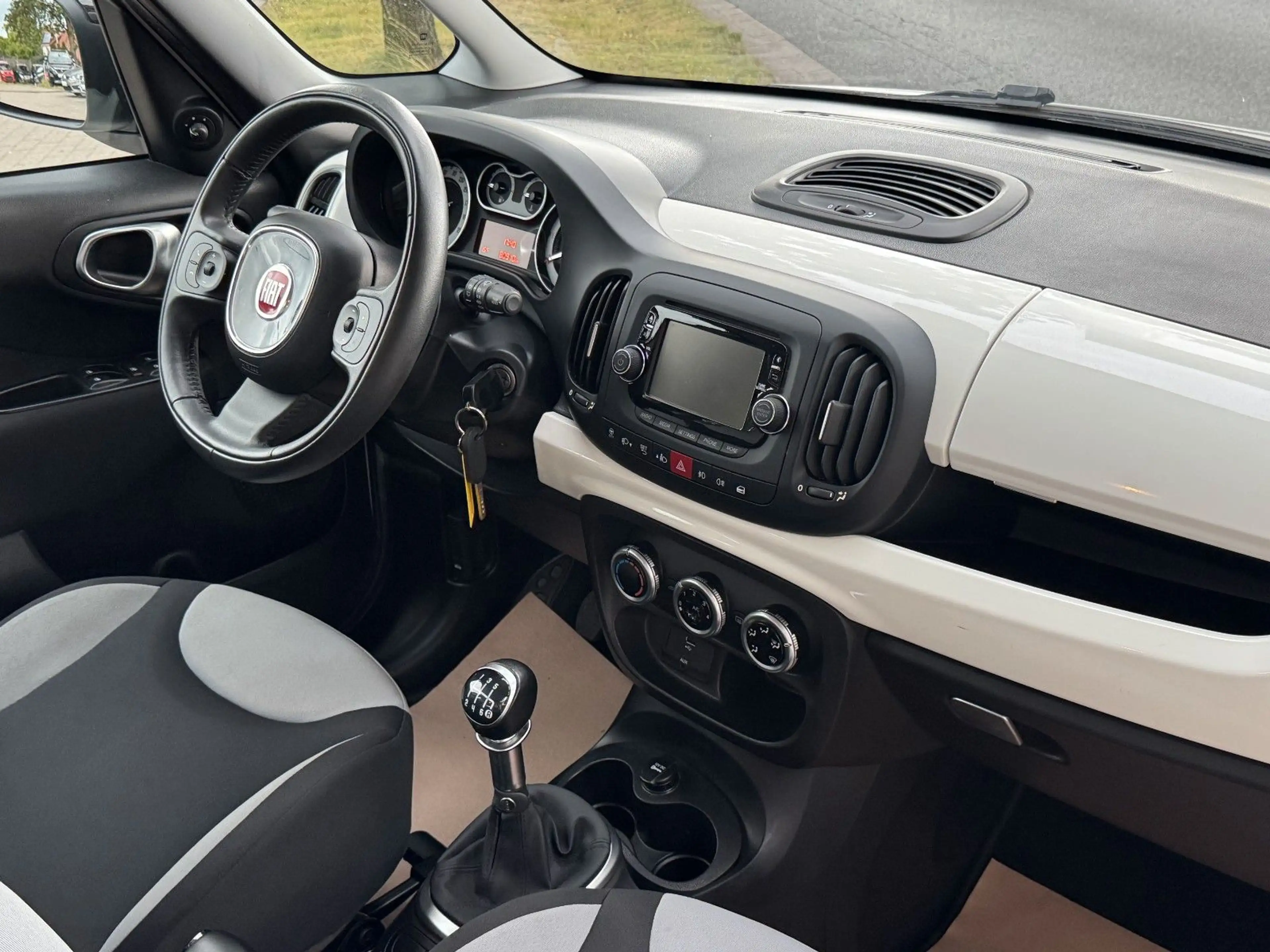 Fiat 500L Pop Star *KLIMA*PDC*TEMPOMAT*GARANTIE* — photo 12