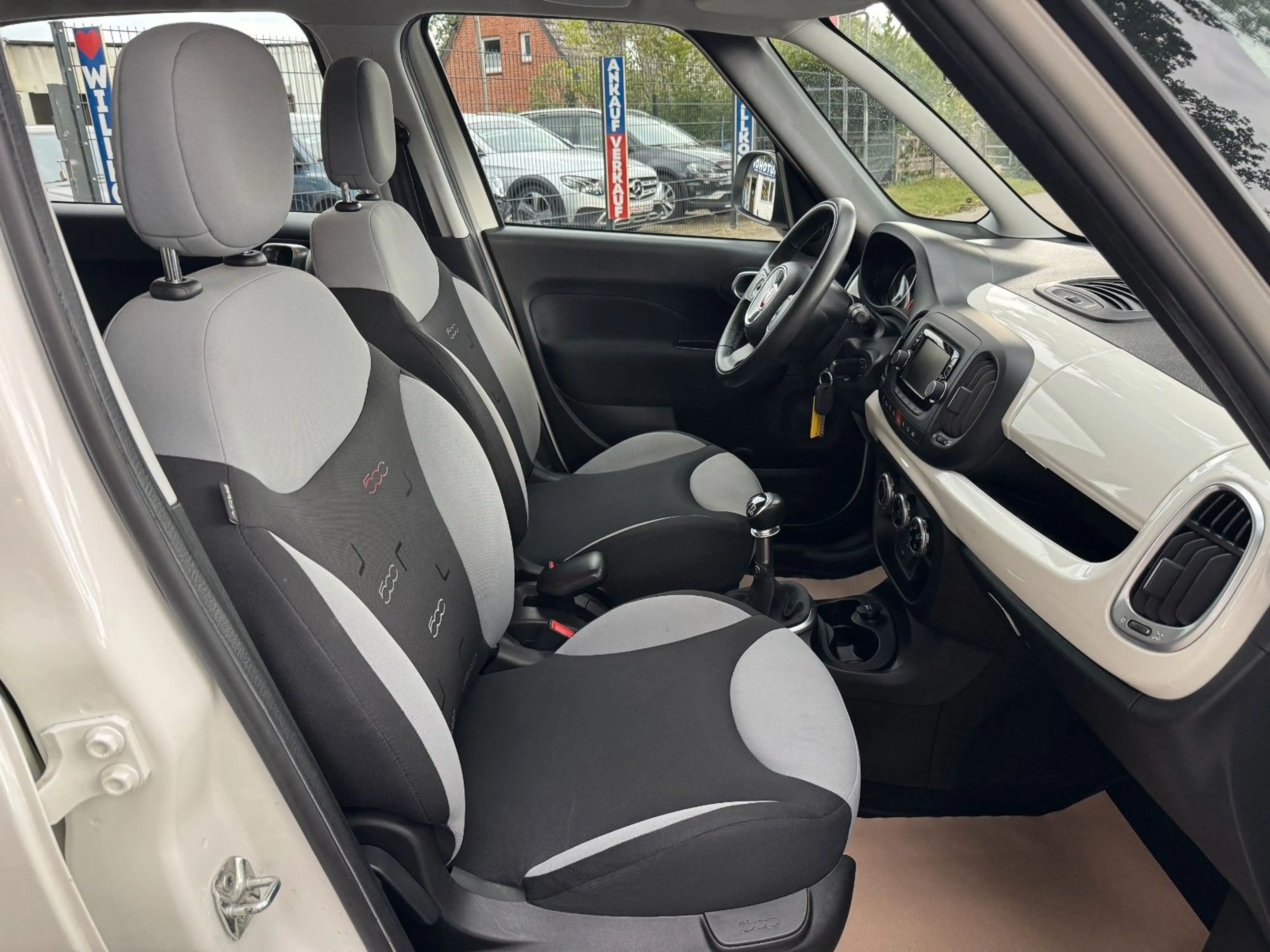 Fiat 500L Pop Star *KLIMA*PDC*TEMPOMAT*GARANTIE* — photo 11