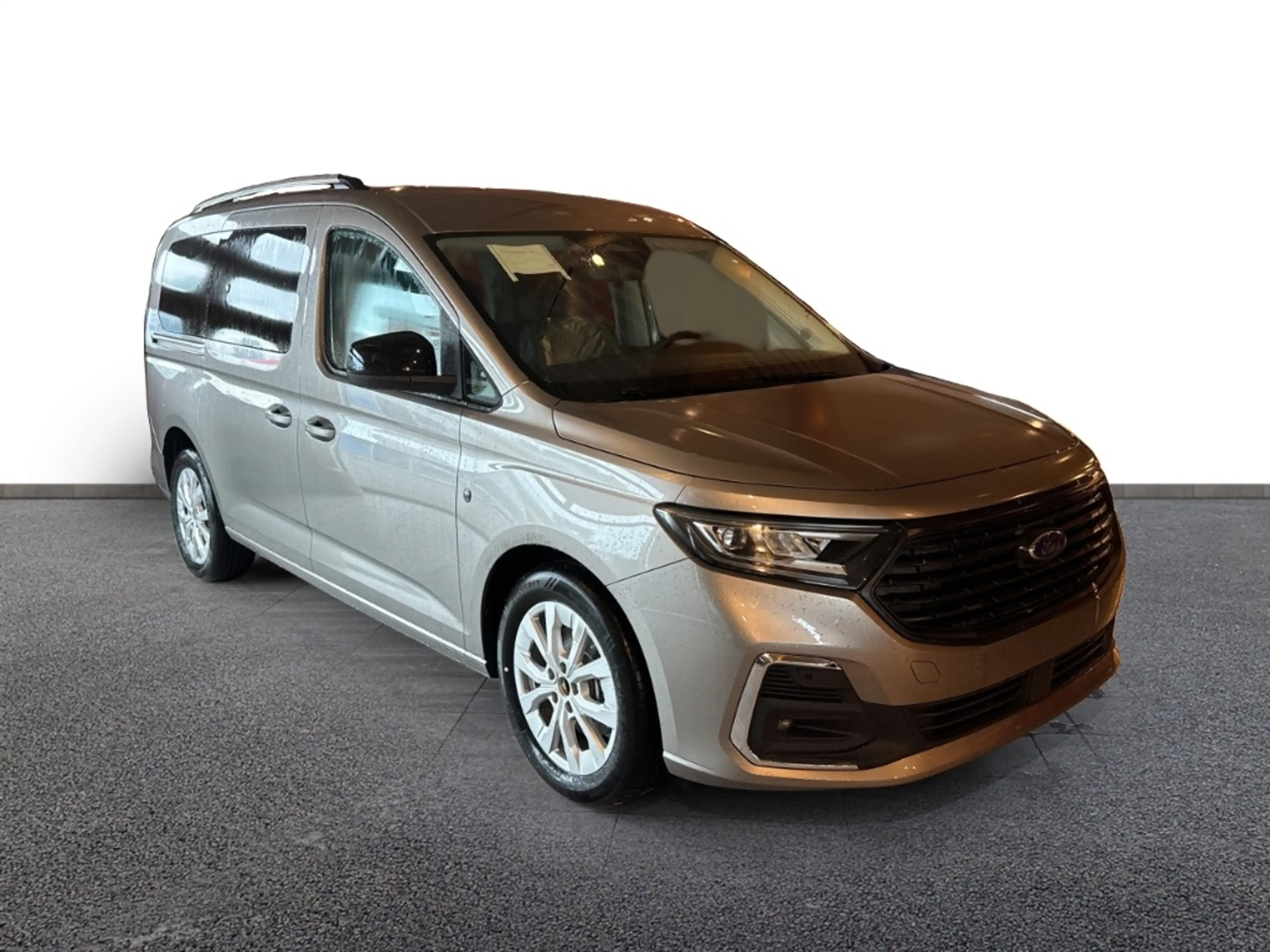 Ford Grand Tourneo TITANIUM NAVI / LED / ACC / PDC / KAMERA — photo 9