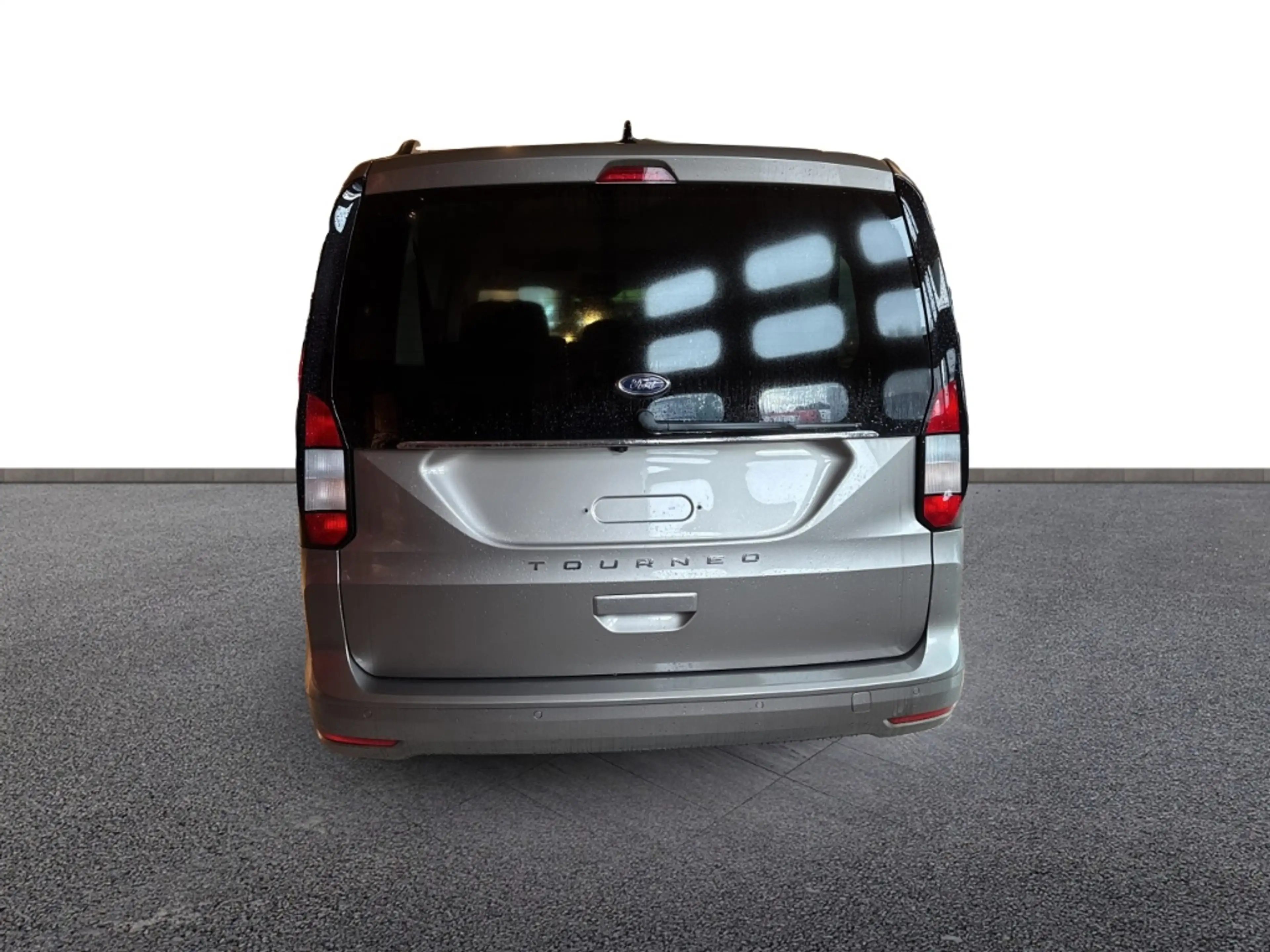 Ford Grand Tourneo TITANIUM NAVI / LED / ACC / PDC / KAMERA — photo 5