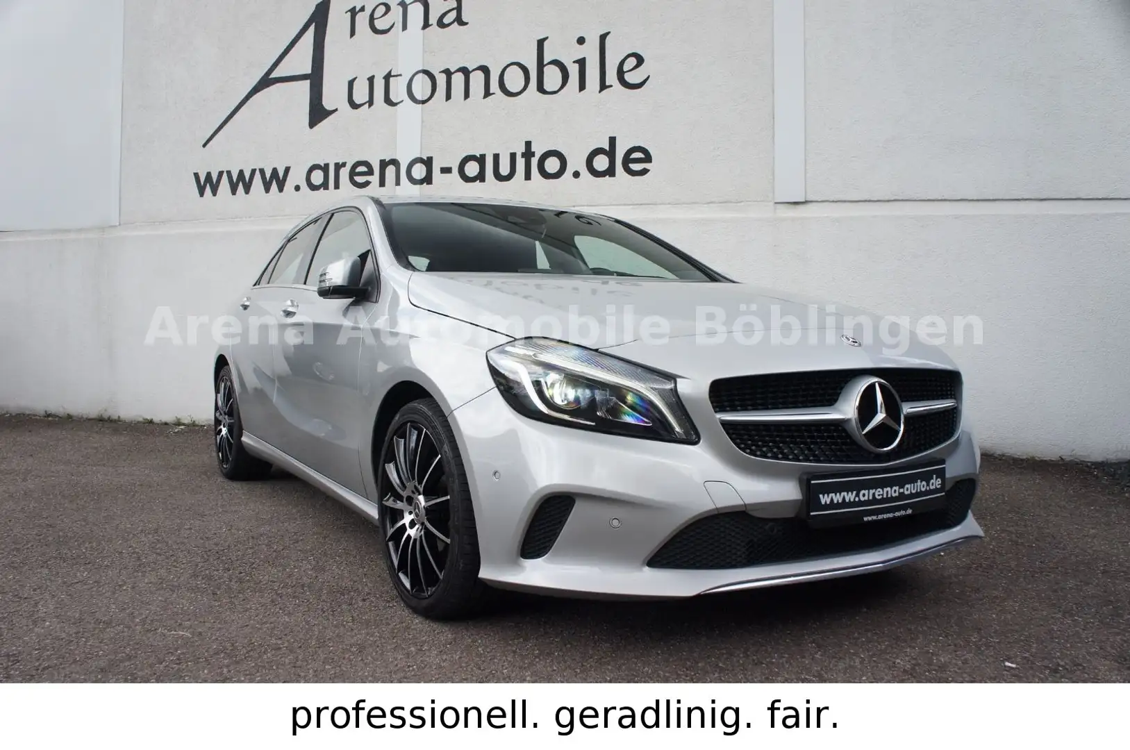Mercedes-Benz A 220 CDI Automatik*ALU*PDC*NAVI*LED*URBAN* Argent - 1