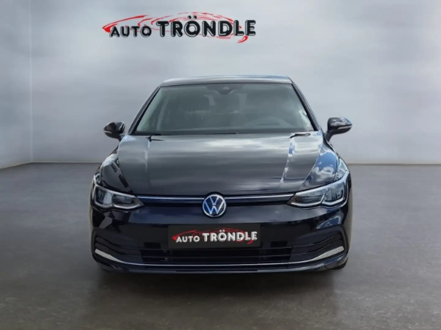 Volkswagen Golf 8 1.5 eTSI DSG Active HuD+Navi+ACC+Kamera Zwart - 2