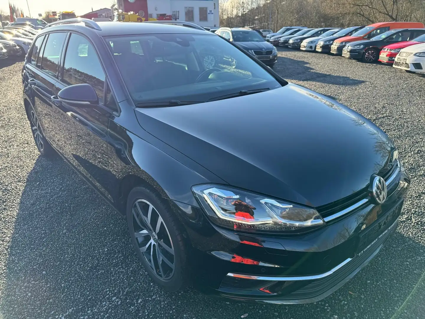 Volkswagen Golf VII Variant 2.0 TDI *IQ.DRIVE*PDCvo+hi+Kame Schwarz - 1