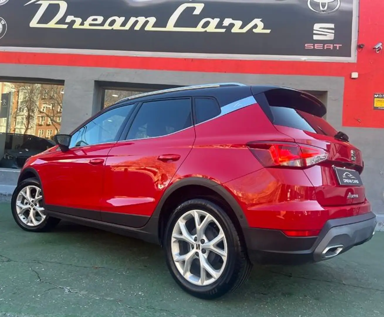 SEAT Arona 1.0 TGI S&S FR 90 Rojo - 2