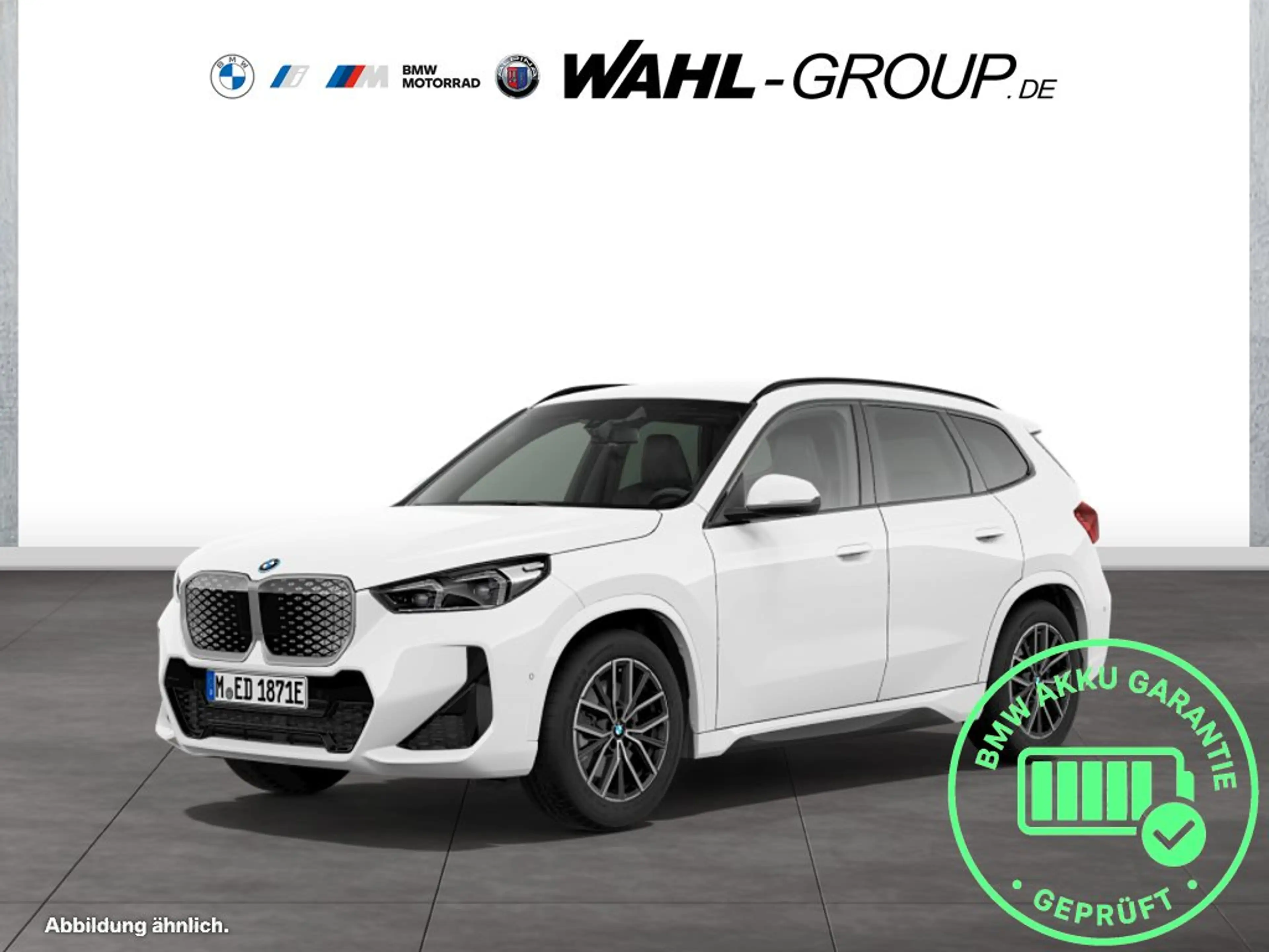BMW iX1 eDrive20 M Sportpaket DAB LED Komfortzg.