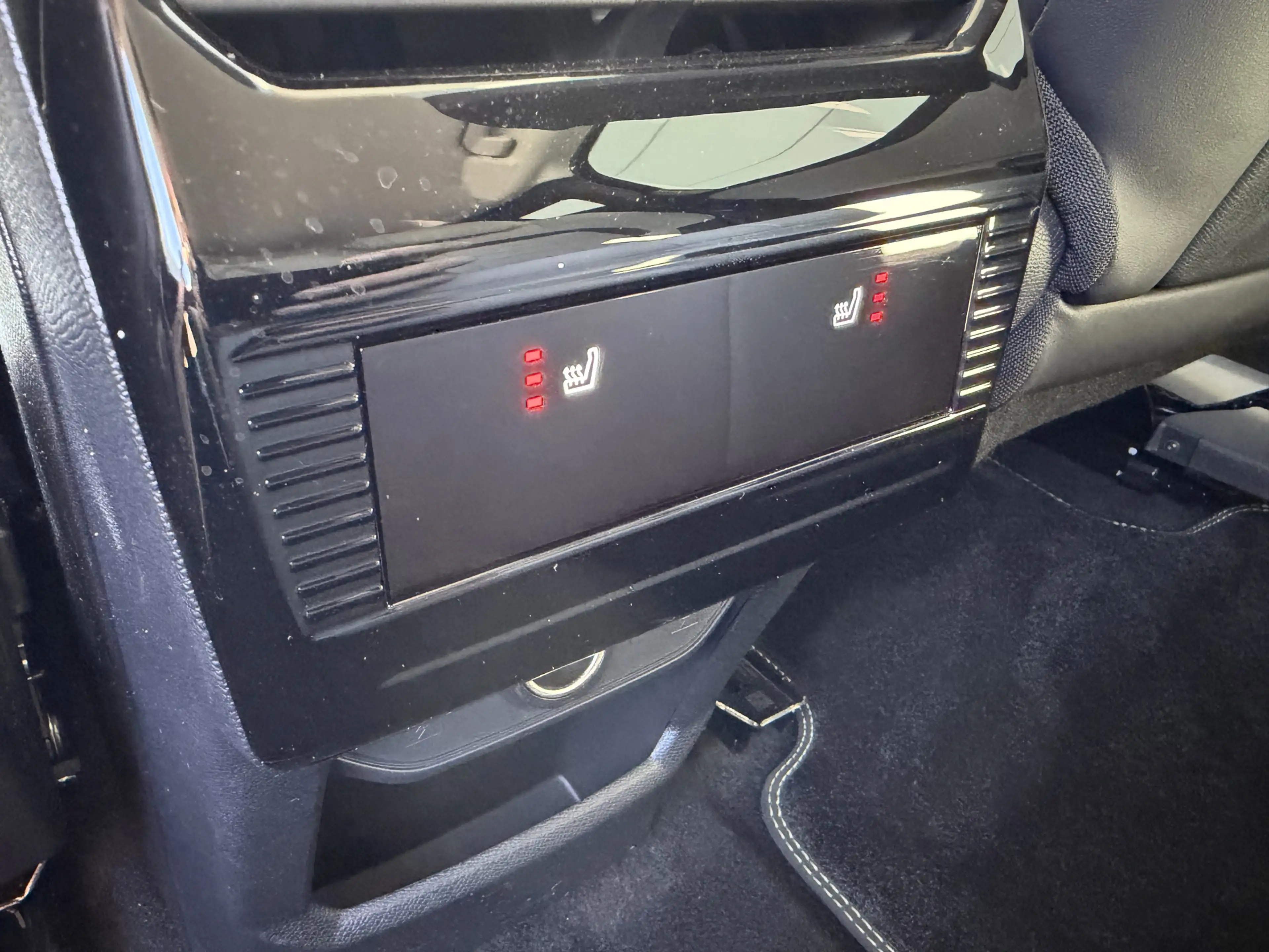 Citroen C5 Aircross 225pk Plug-In Hybrid Plus (Leder incl verwarming/k — photo 15