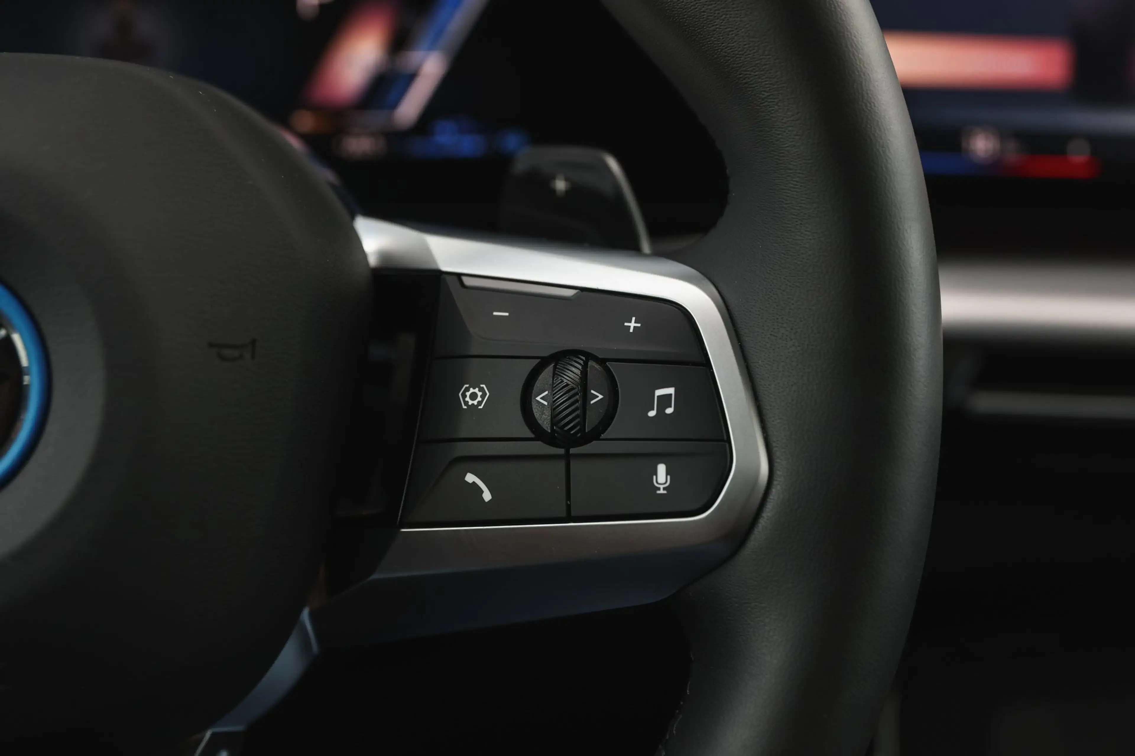 BMW X1 xDrive25e M Sport Automaat / Panoramadak / Trekhaa — photo 15