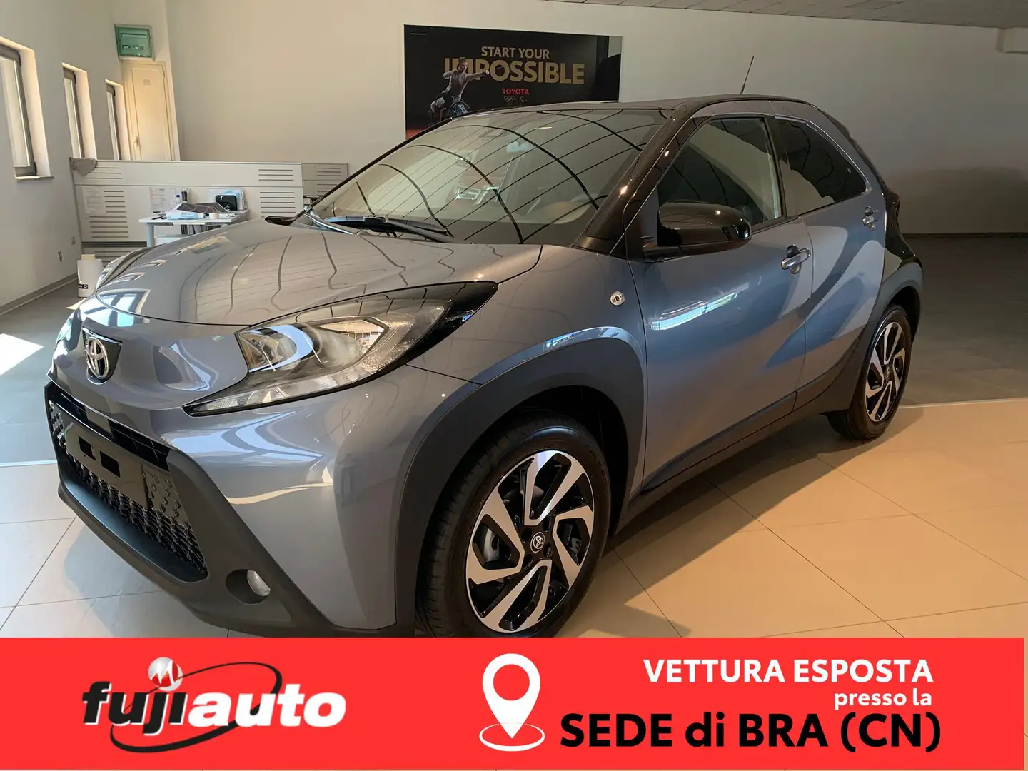 Toyota Aygo X Aygo X 1.0 Trend 72cv Grigio - 1