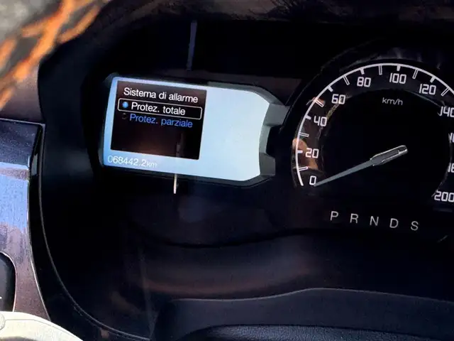Ford Ranger view 9