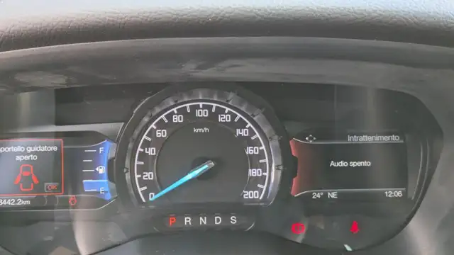 Ford Ranger view 8