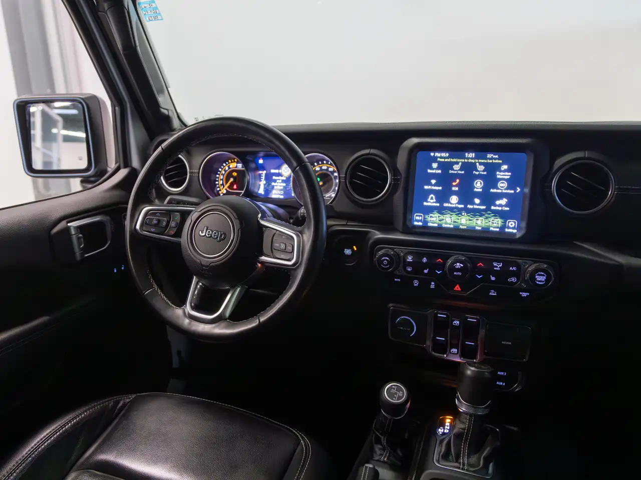 Jeep Wrangler снимка Jeep Wrangler