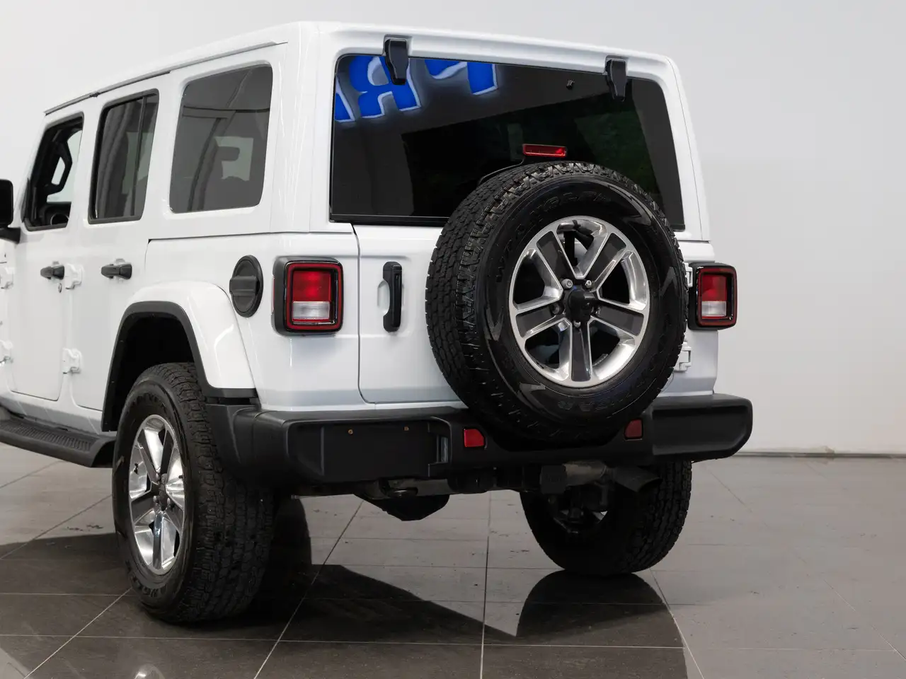 Jeep Wrangler снимка Jeep Wrangler