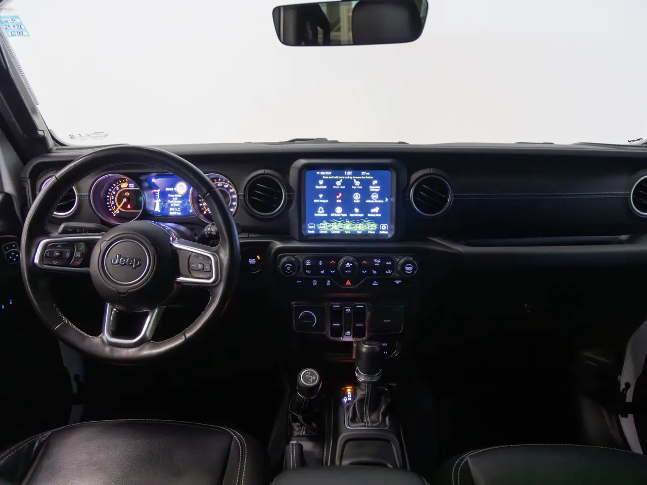 Jeep Wrangler снимка Jeep Wrangler