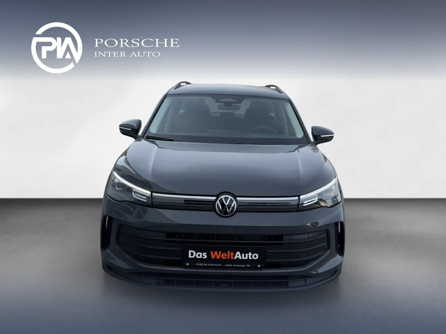 Volkswagen Tiguan 4Me eTSI DSG Grau - 2
