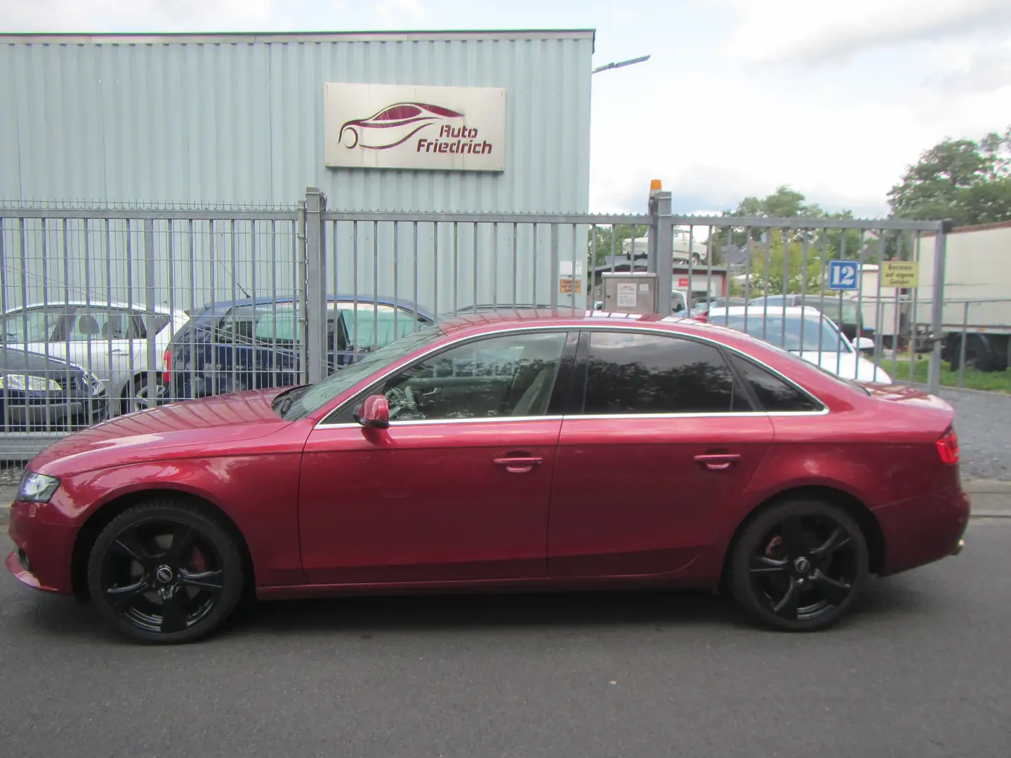 Audi A4 Ambiente quattro, TÜV neu Červená - 2