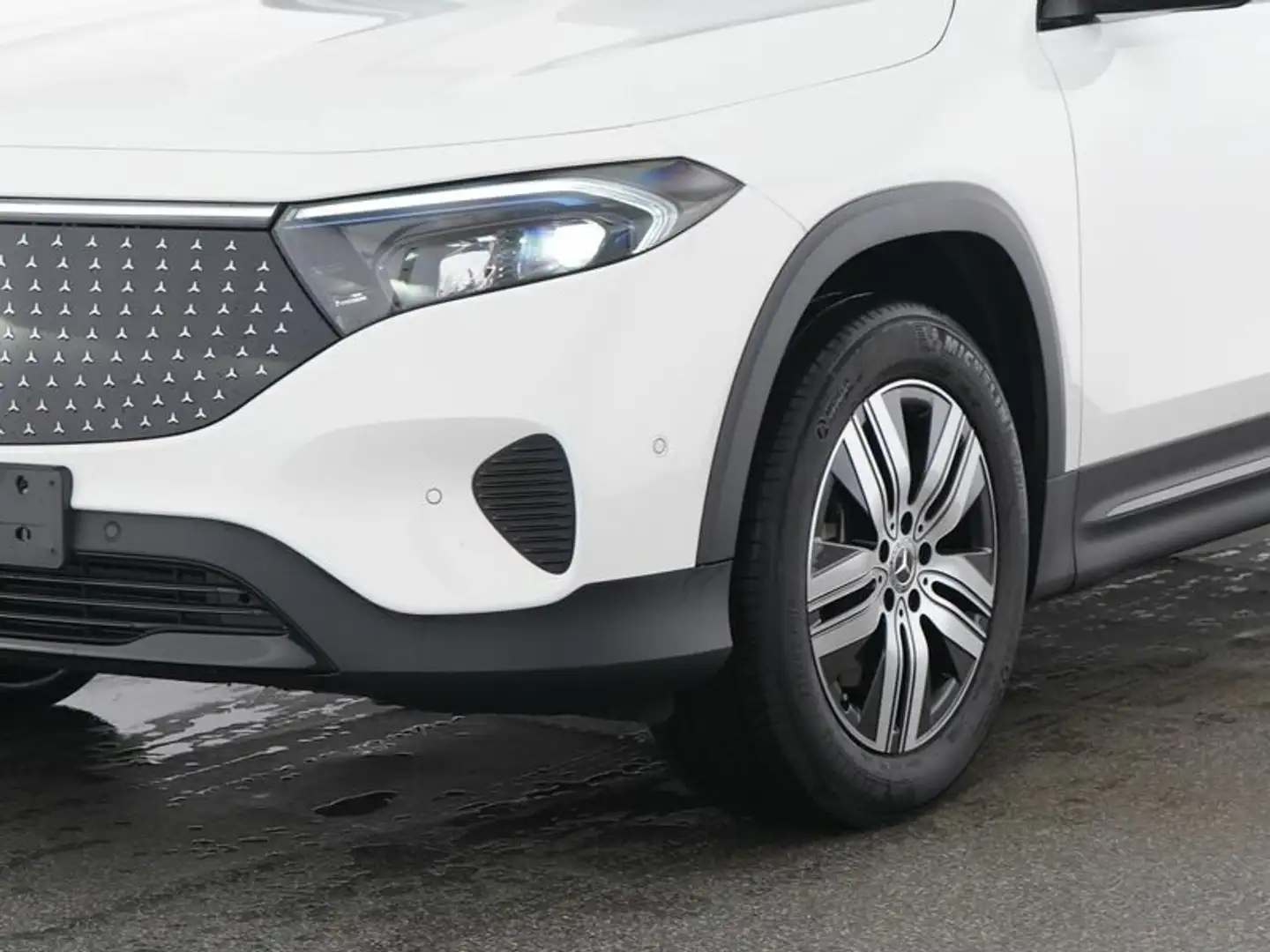 Mercedes-Benz EQB 300 EQB 300 4M Electric Art Advanced Plus /Night/AHK Weiß - 2