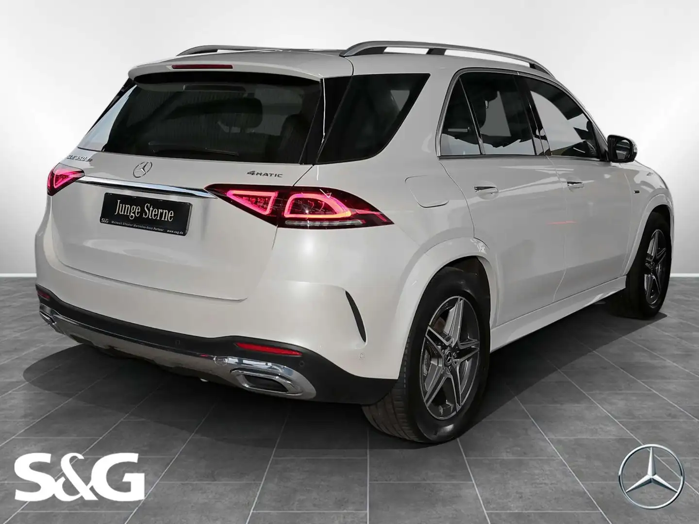 Mercedes-Benz GLE 350 de 4M AMG Distronic AHK Pano HUD Leder Weiß - 2