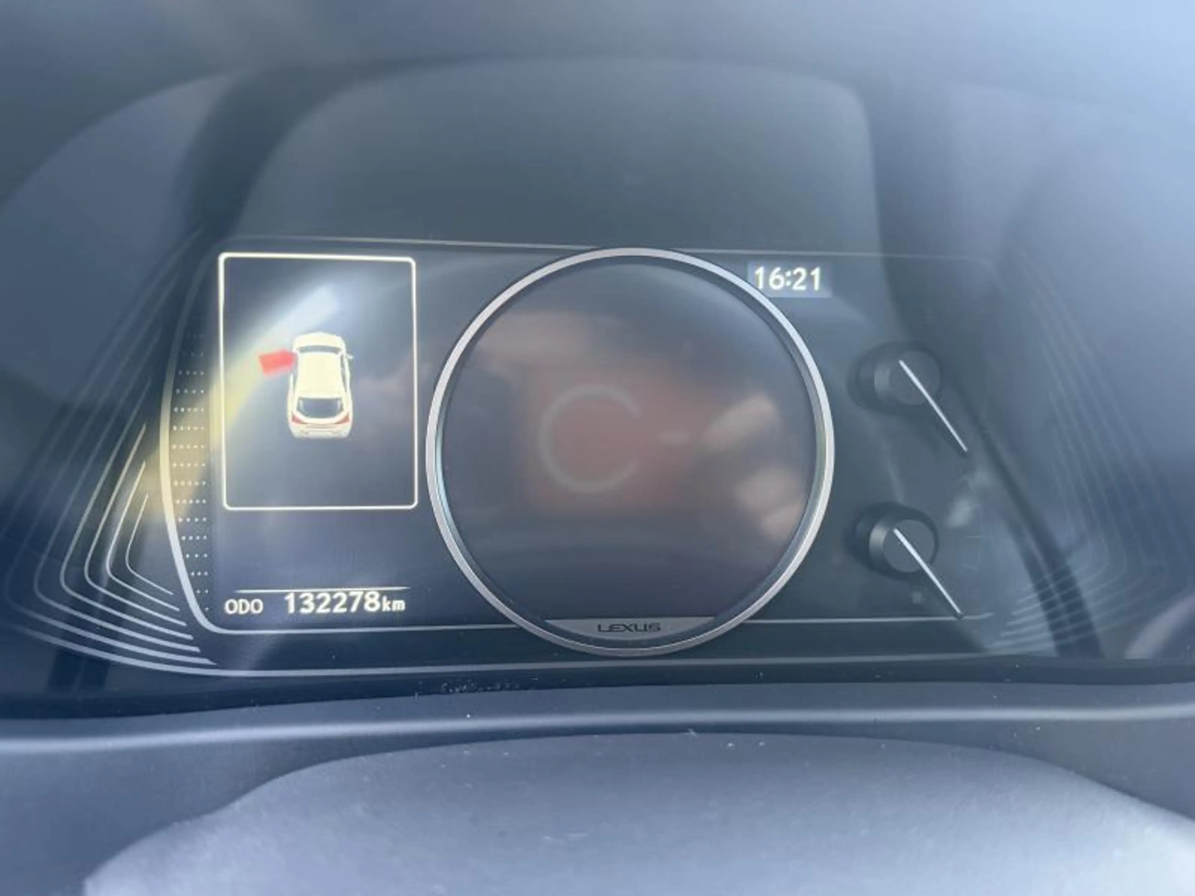 Lexus UX 250h Privilege Line — photo 5